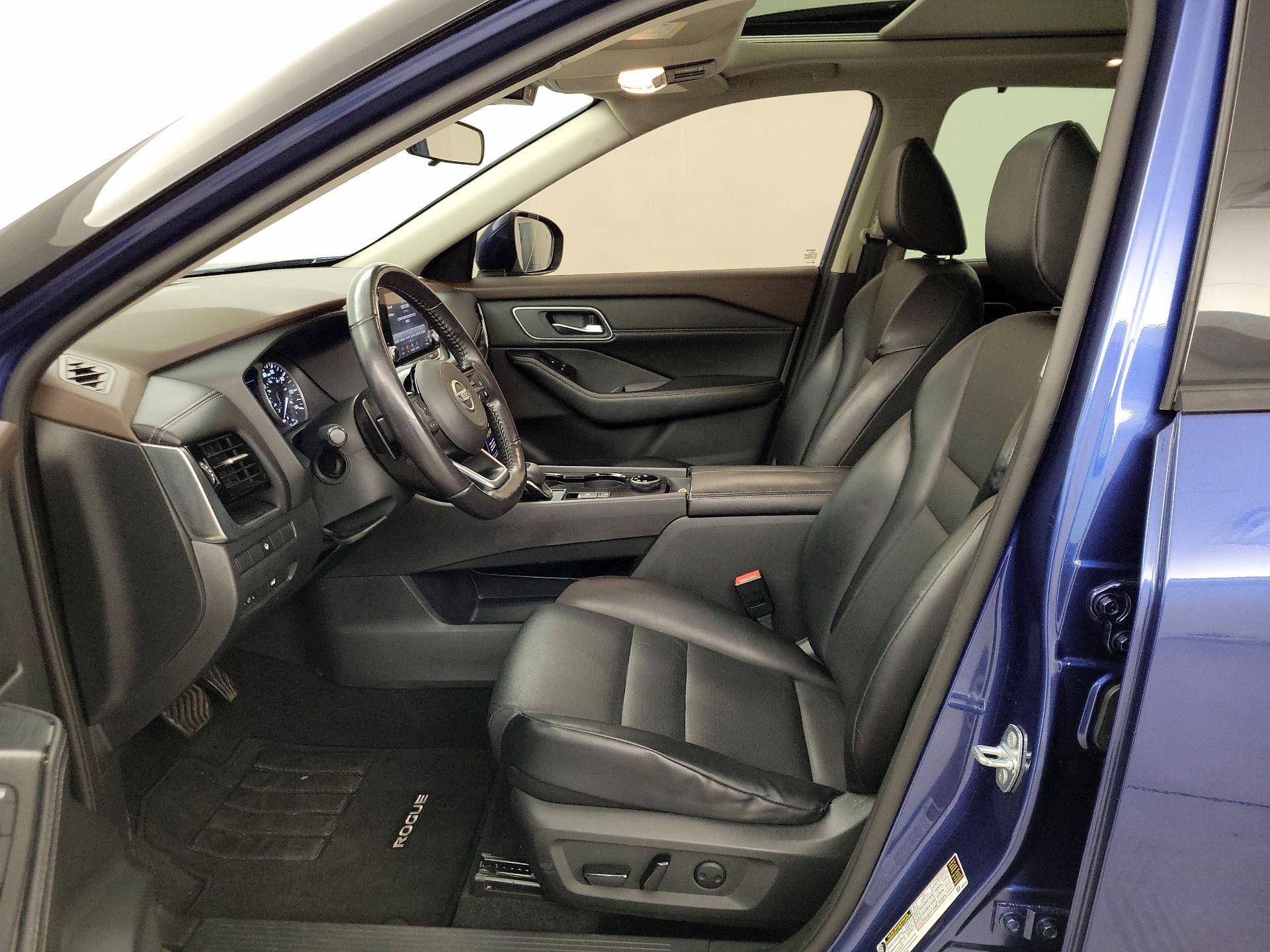 Thumbnail: 2021 Nissan Rogue - 11