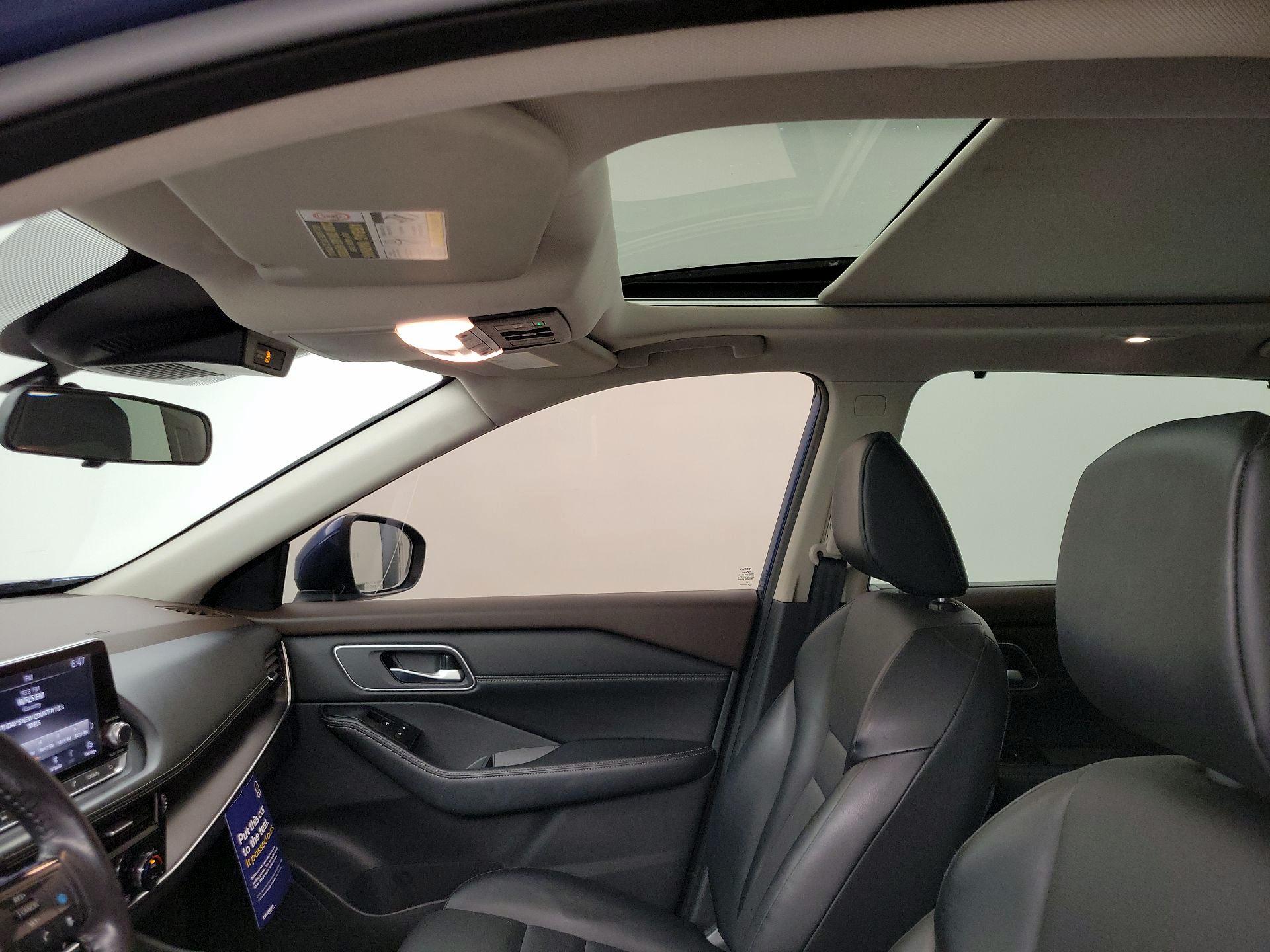 Thumbnail: 2021 Nissan Rogue - 19