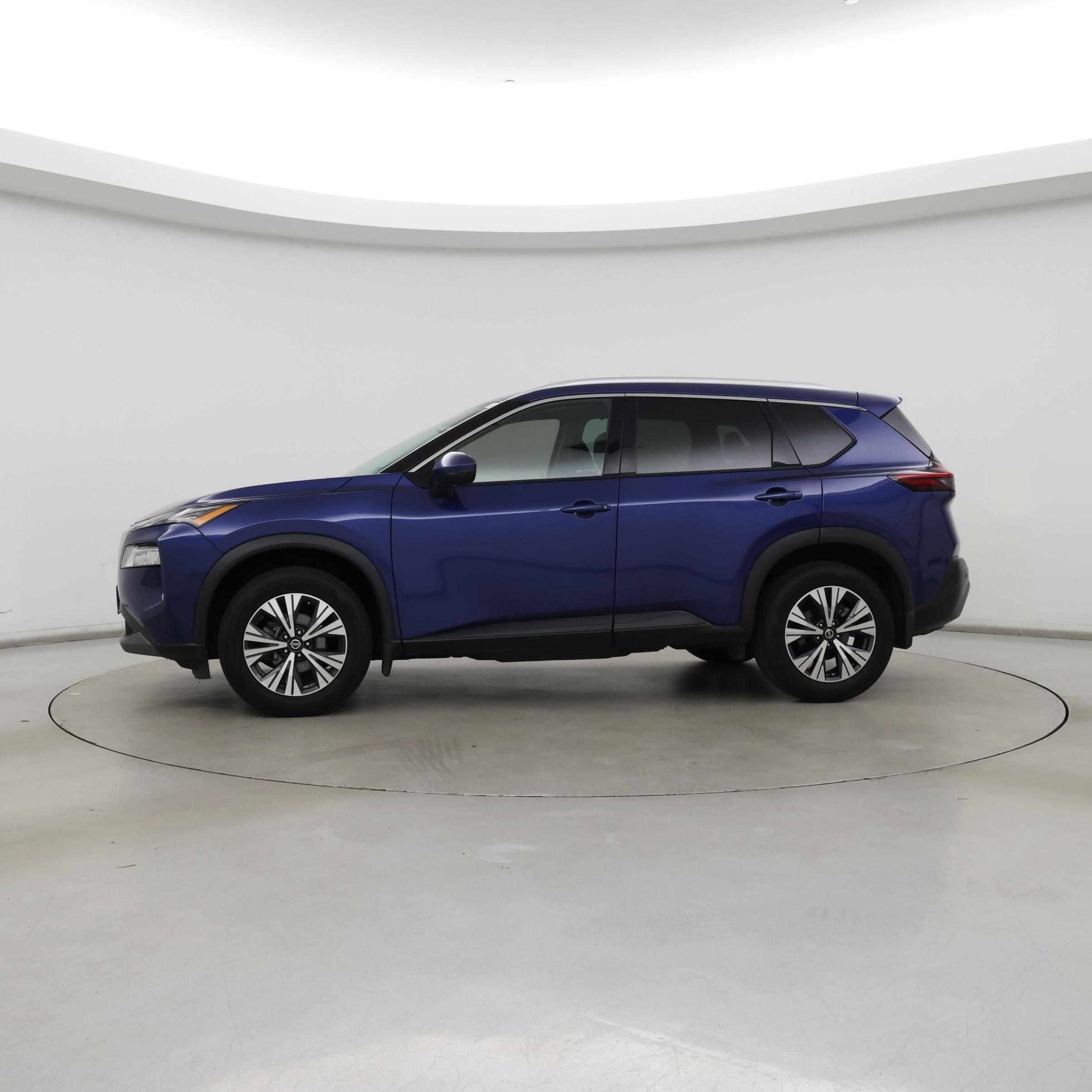 Thumbnail: 2021 Nissan Rogue - 3