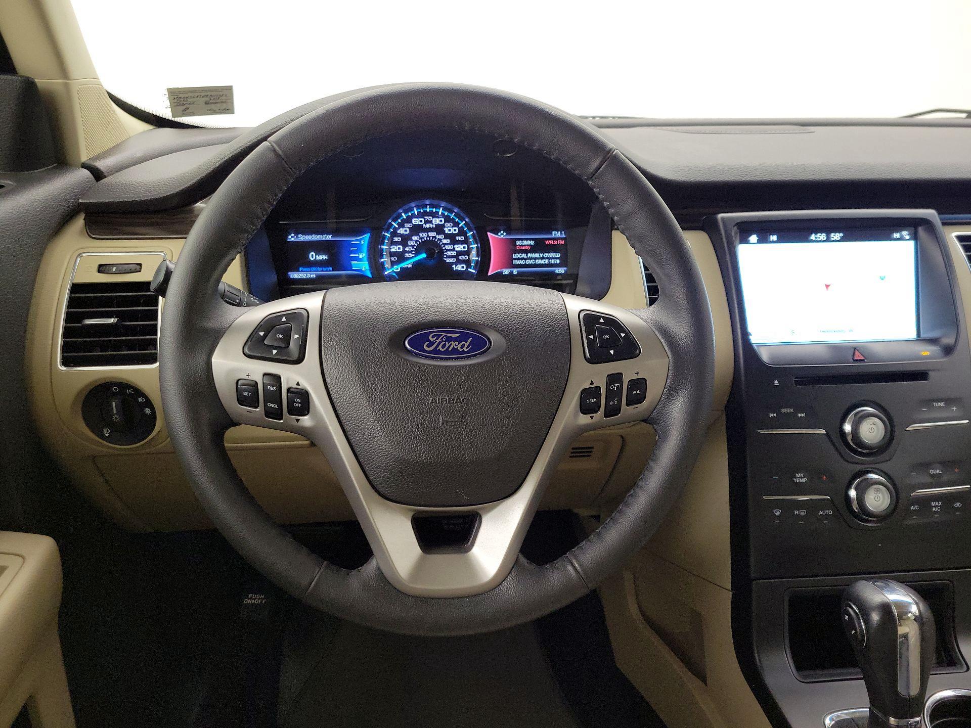 Thumbnail: 2018 Ford Flex - 10