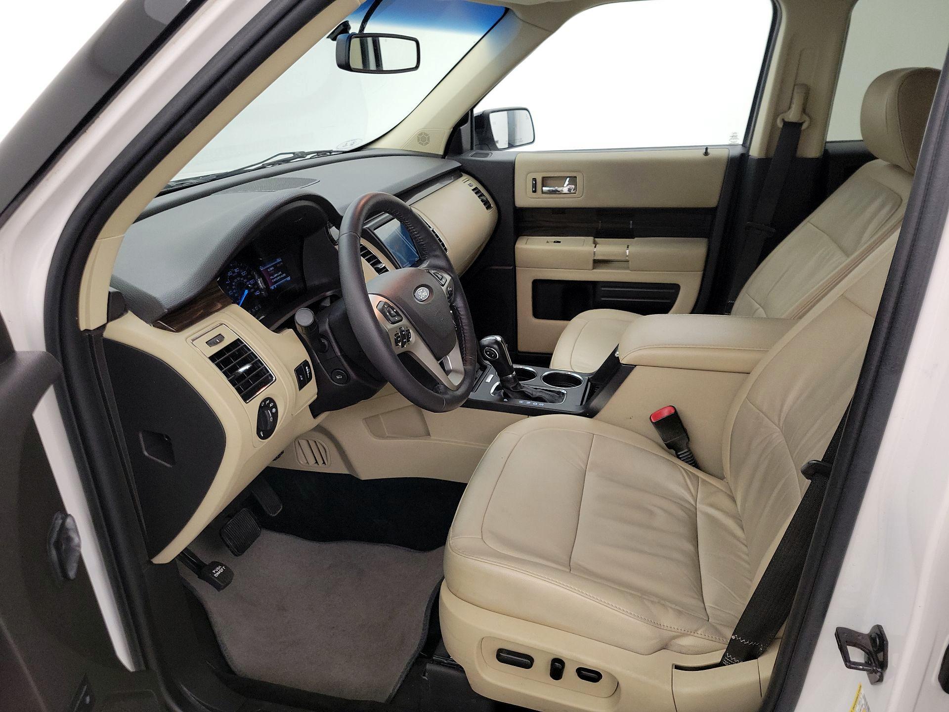 Thumbnail: 2018 Ford Flex - 11