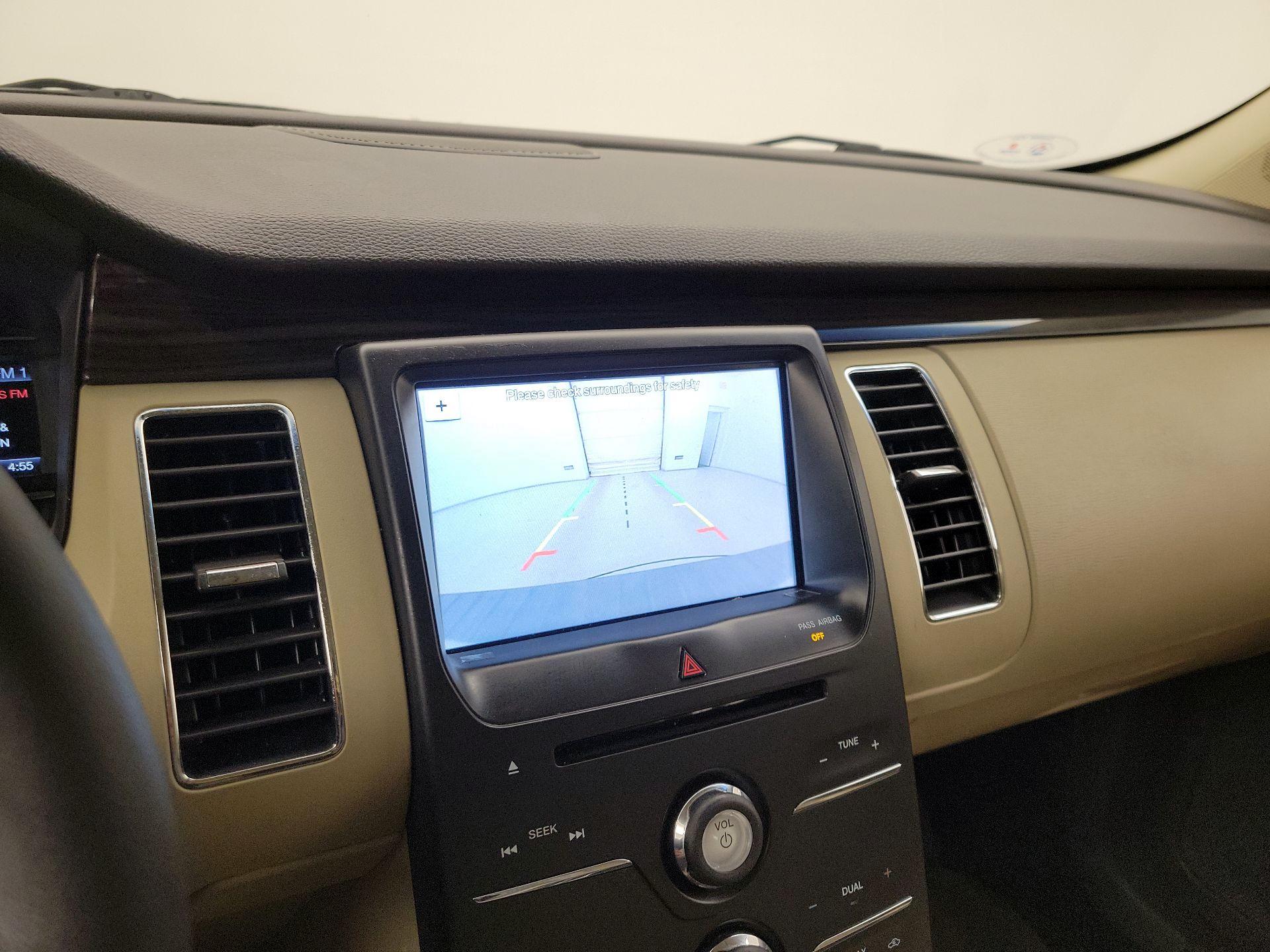 Thumbnail: 2018 Ford Flex - 15