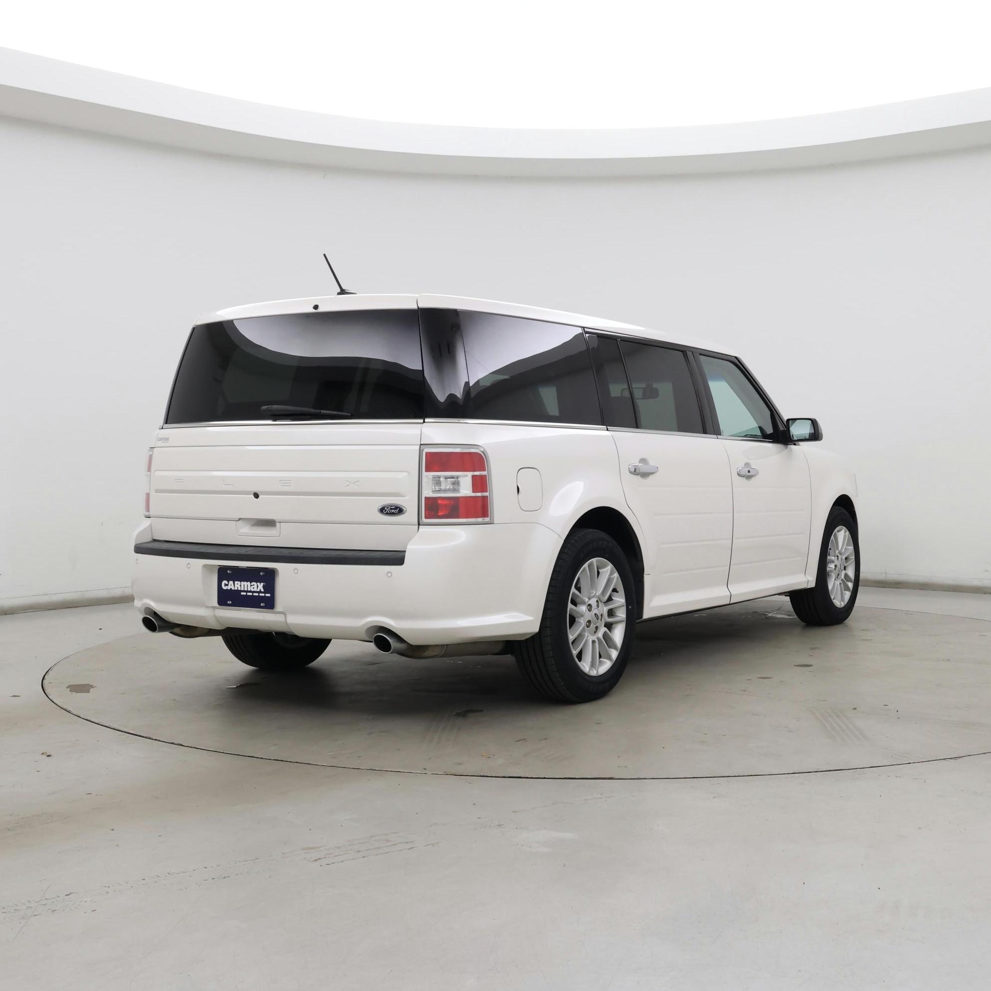 Thumbnail: 2018 Ford Flex - 8