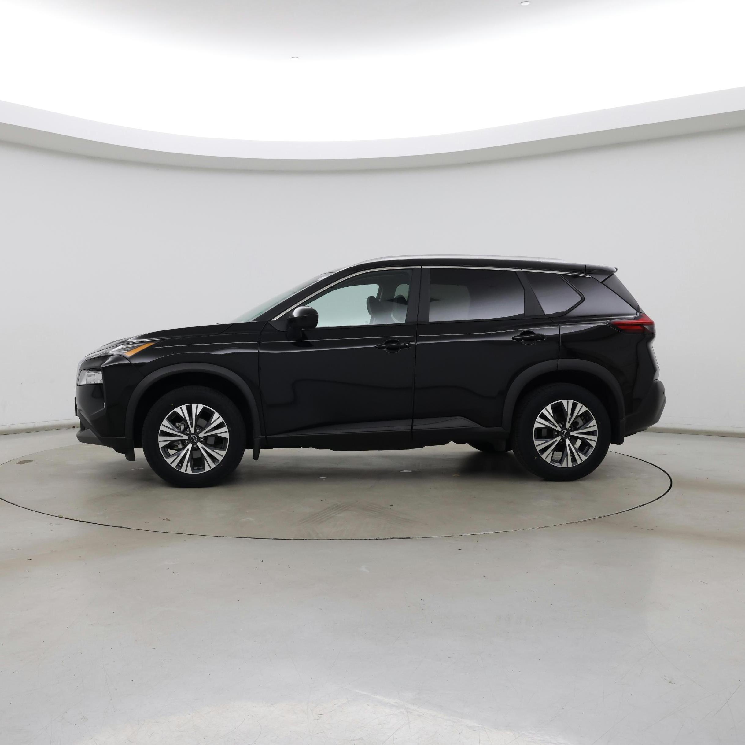 Thumbnail: 2023 Nissan Rogue - 3