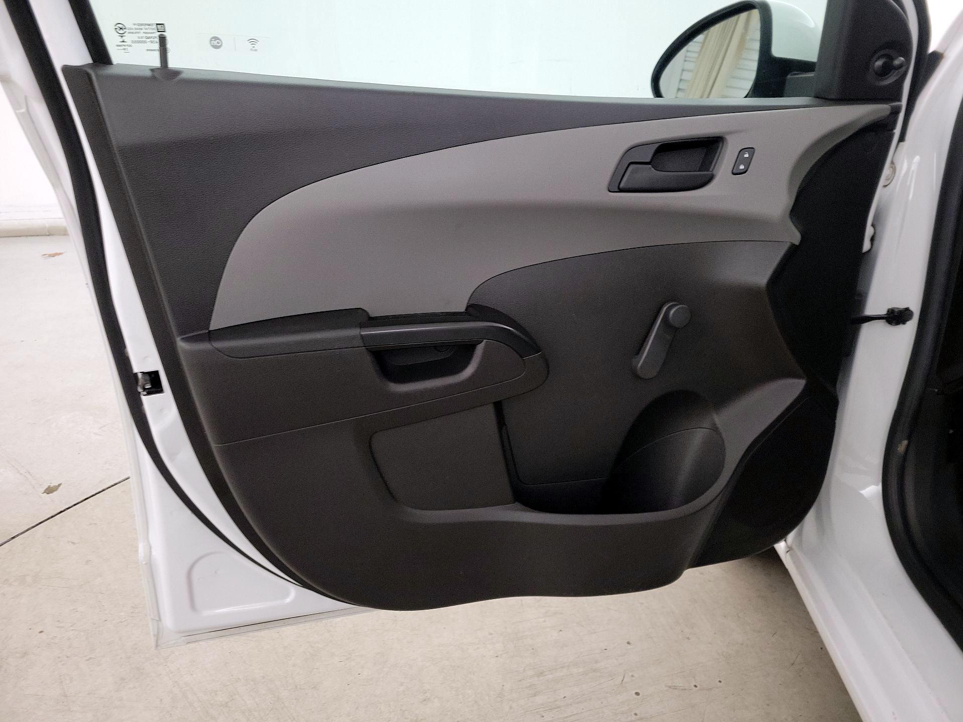 Thumbnail: 2020 Chevrolet Sonic - 12