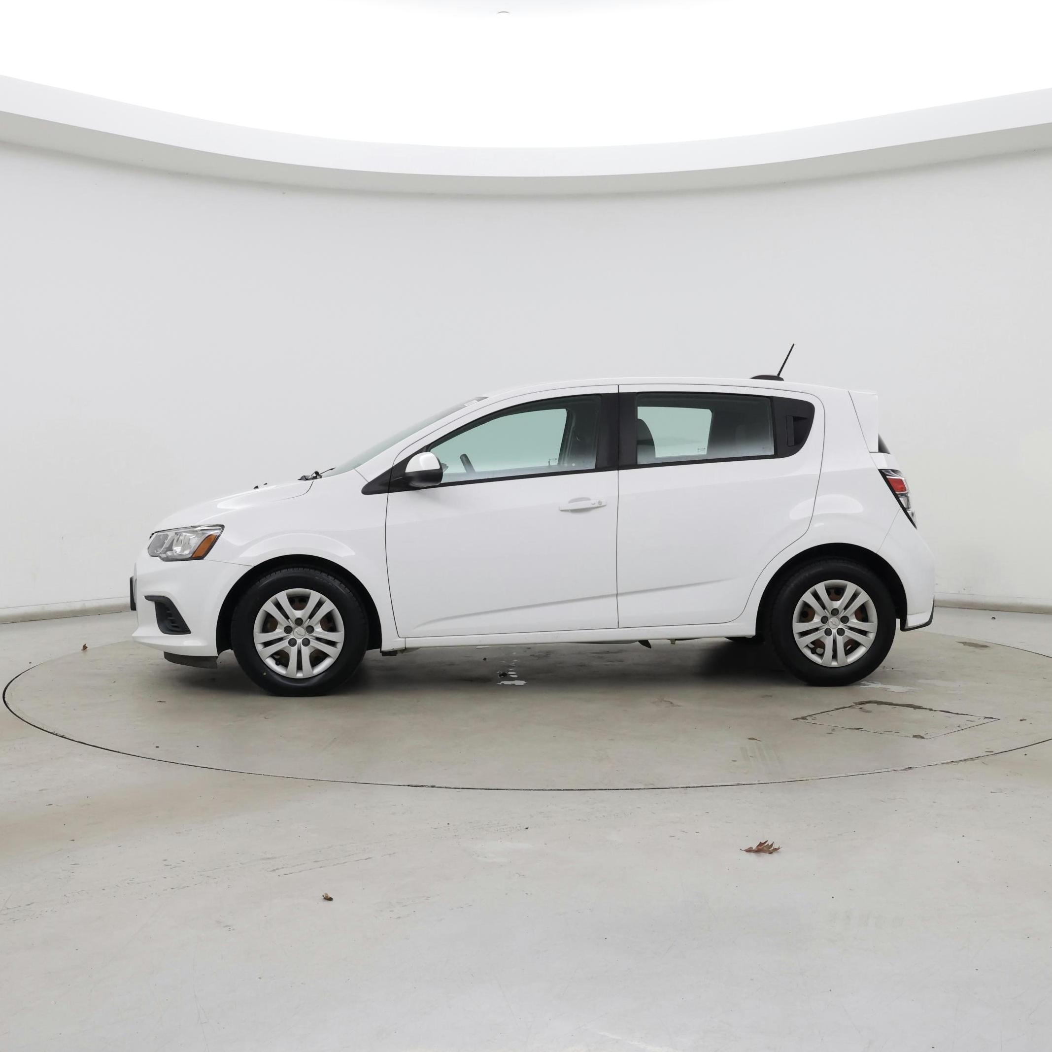 Thumbnail: 2020 Chevrolet Sonic - 3