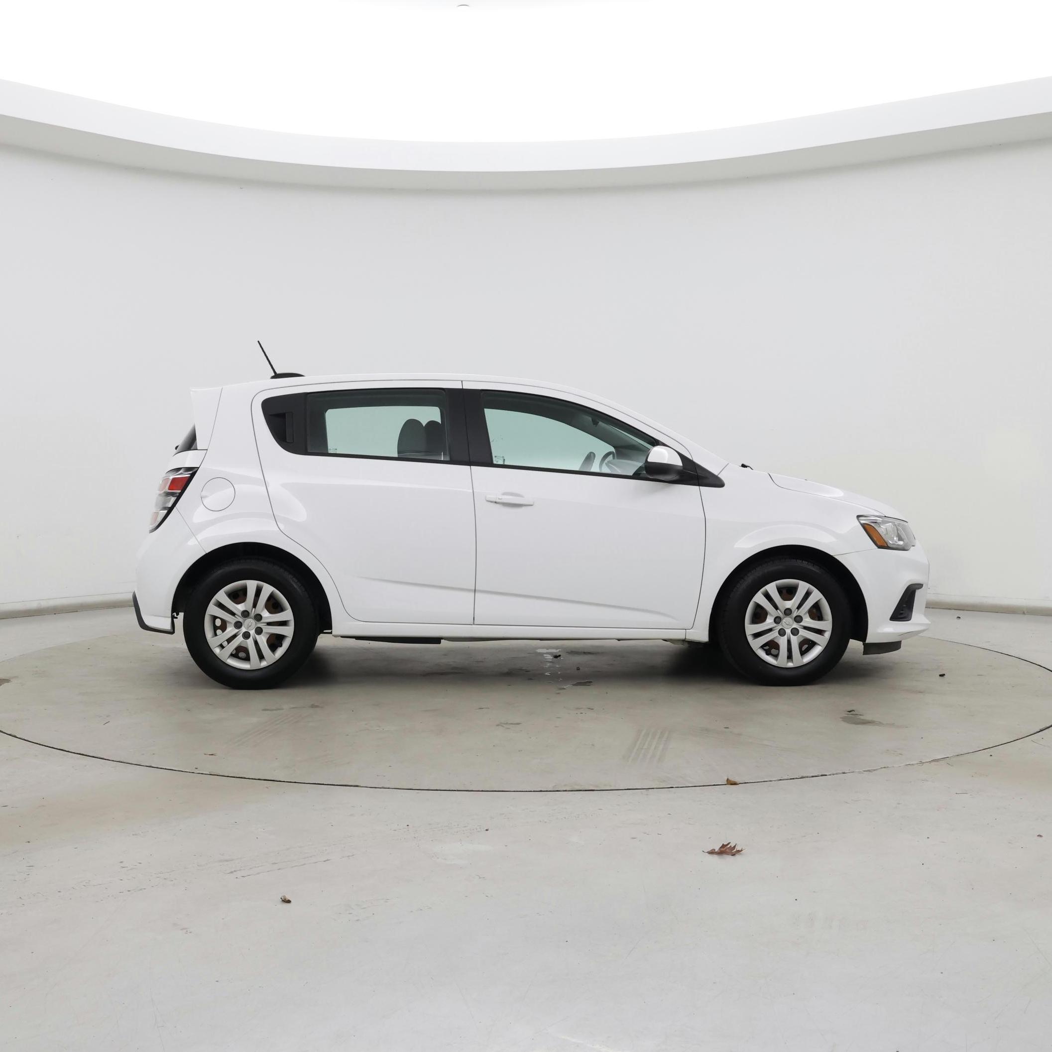 Thumbnail: 2020 Chevrolet Sonic - 7