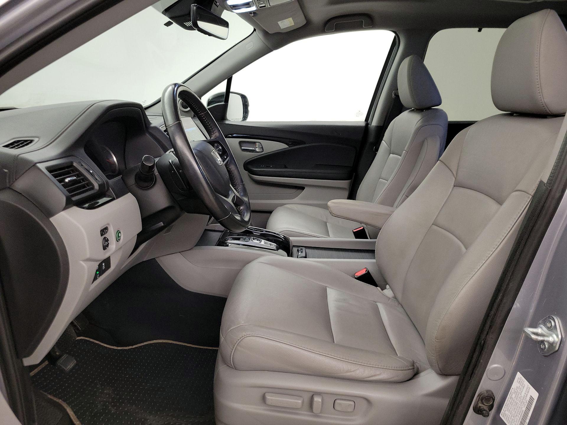 Thumbnail: 2022 Honda Pilot - 11