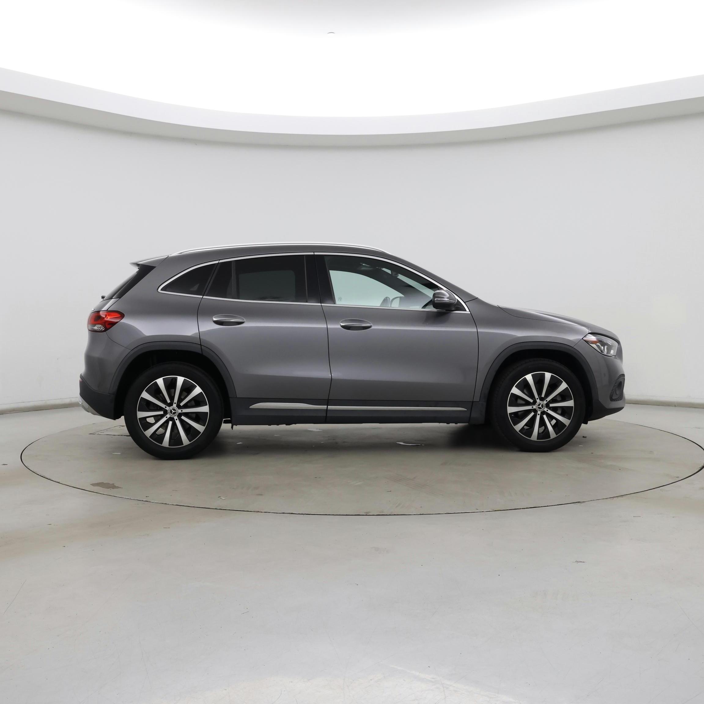 Thumbnail: 2021 Mercedes-Benz GLA - 7