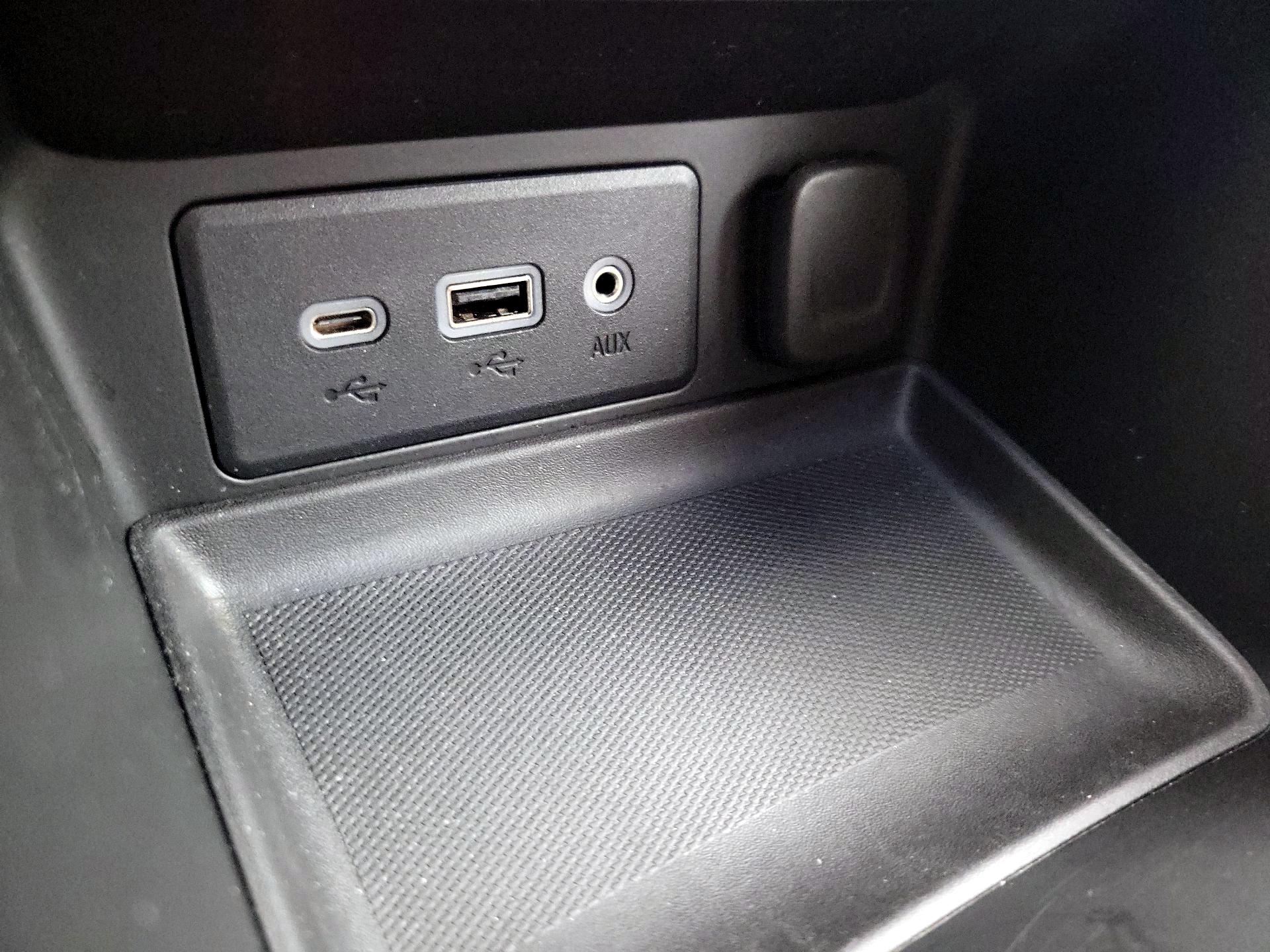 Thumbnail: 2023 GMC Terrain - 19