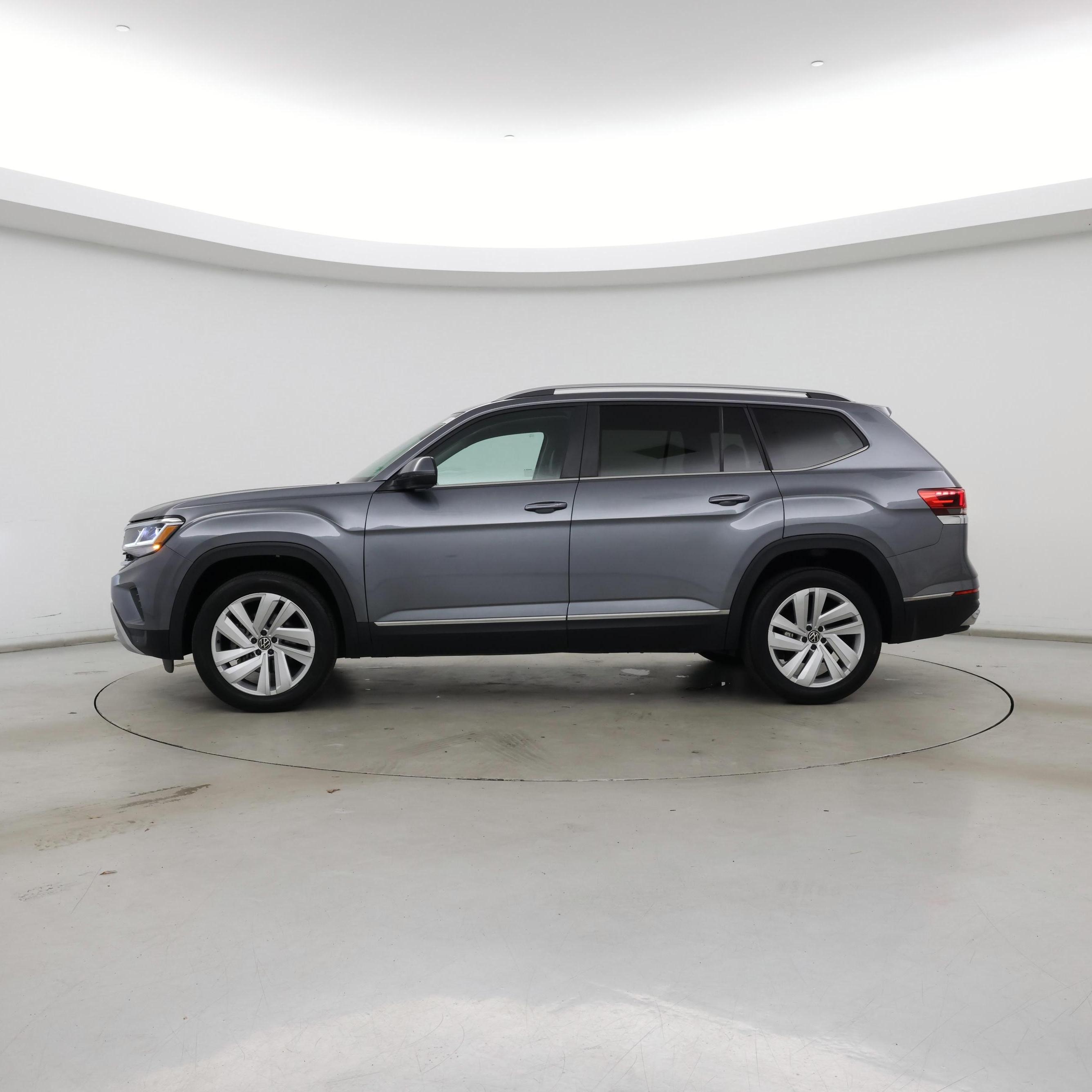 Thumbnail: 2021 Volkswagen Atlas - 3