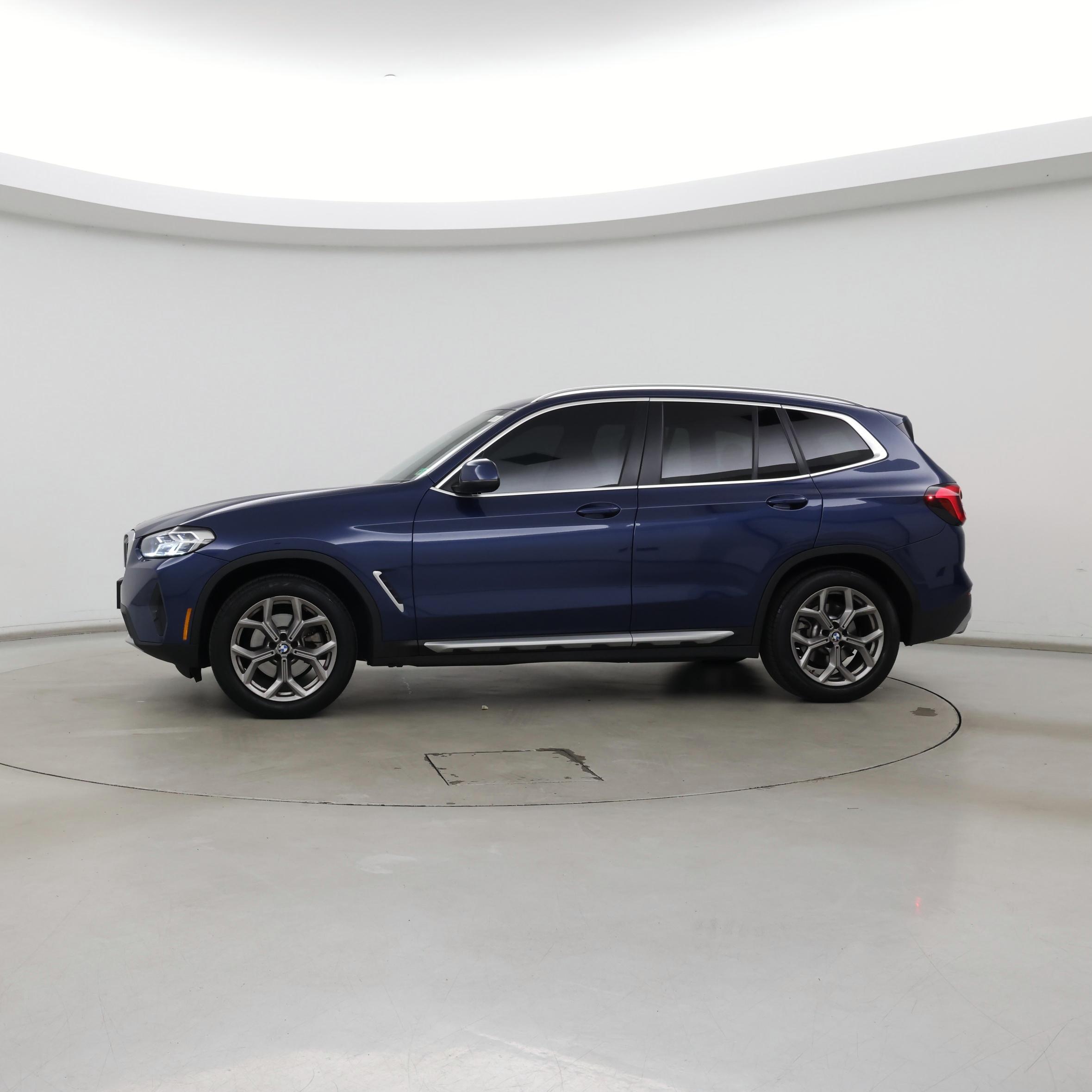 Thumbnail: 2022 BMW X3 - 3