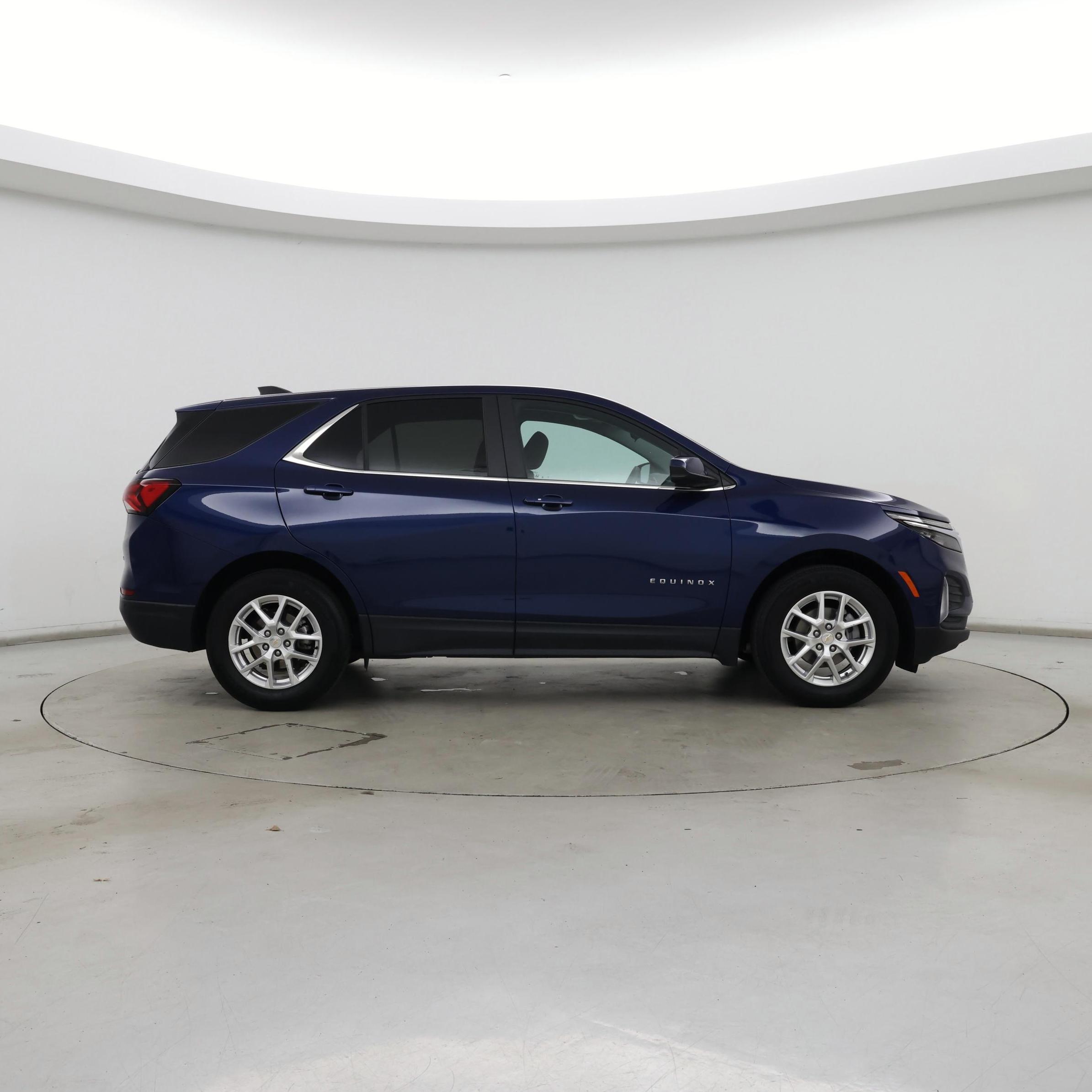 Thumbnail: 2022 Chevrolet Equinox - 7