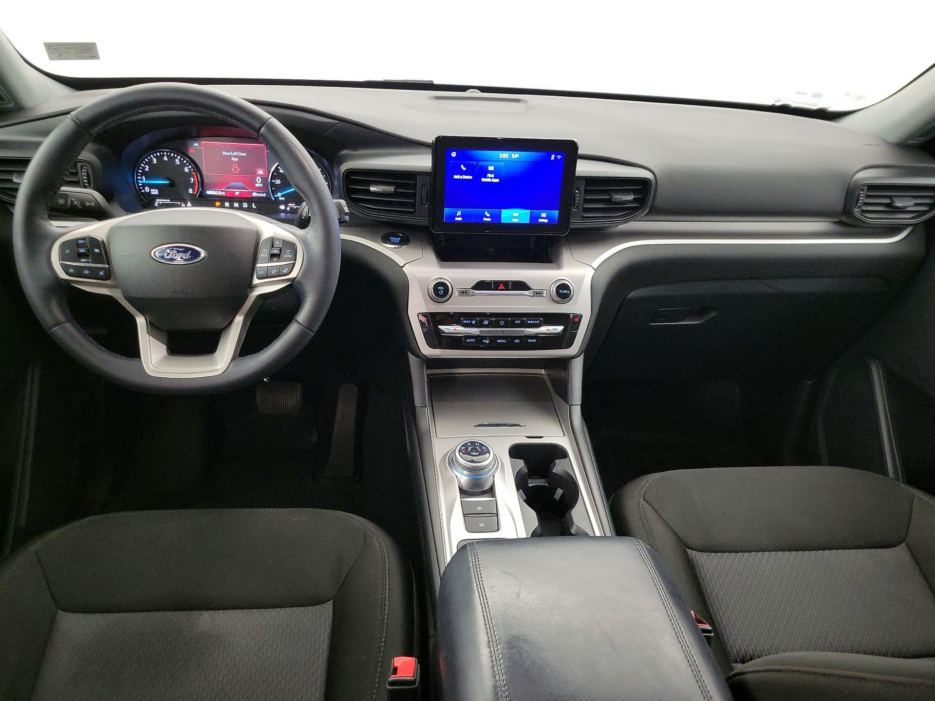 Thumbnail: 2022 Ford Explorer - 9