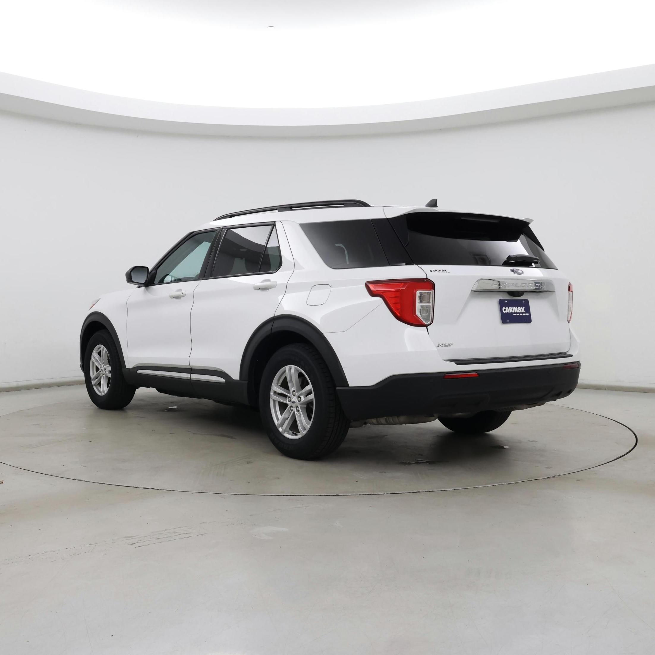 Thumbnail: 2022 Ford Explorer - 2