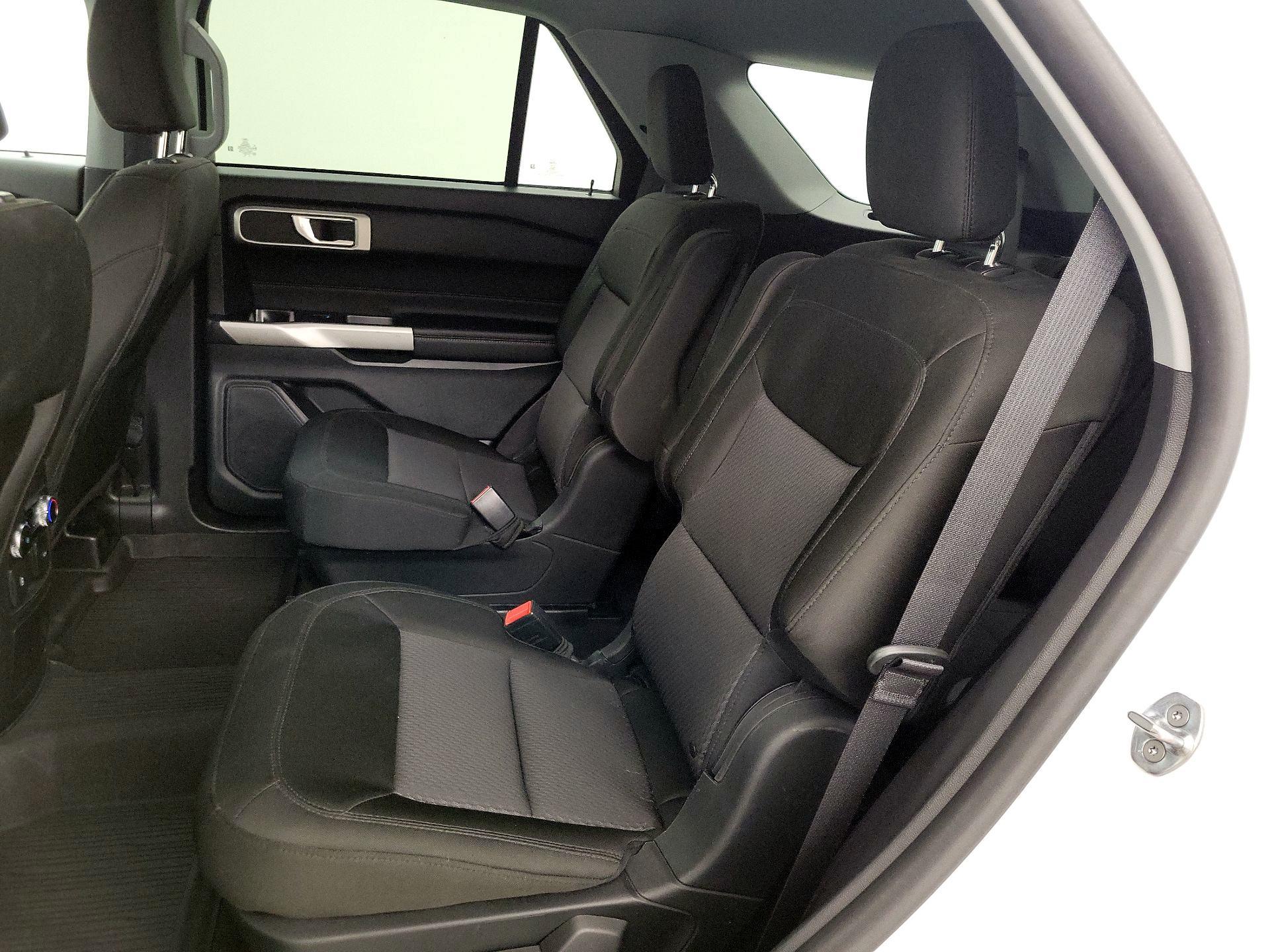 Thumbnail: 2022 Ford Explorer - 19