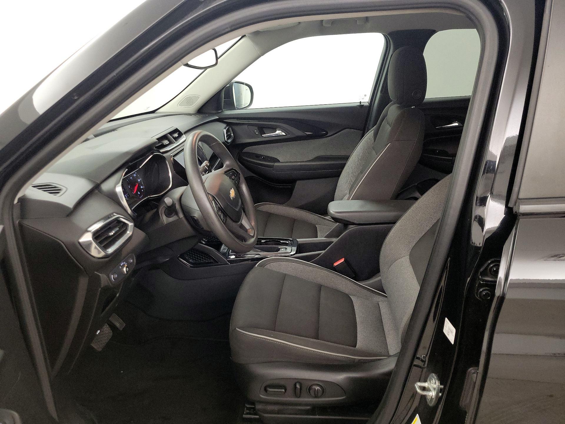 Thumbnail: 2021 Chevrolet TrailBlazer - 11