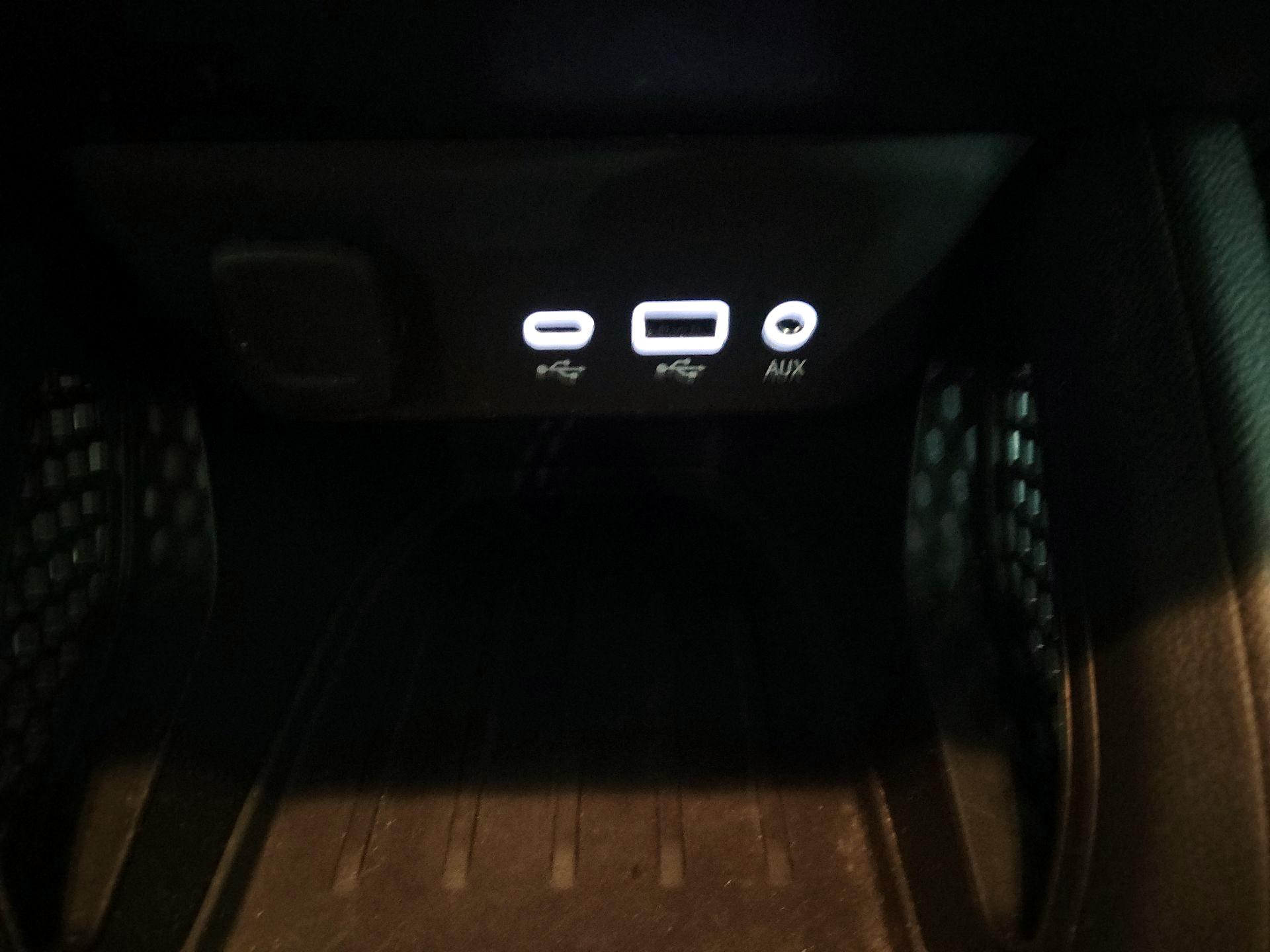 Thumbnail: 2021 Chevrolet TrailBlazer - 18