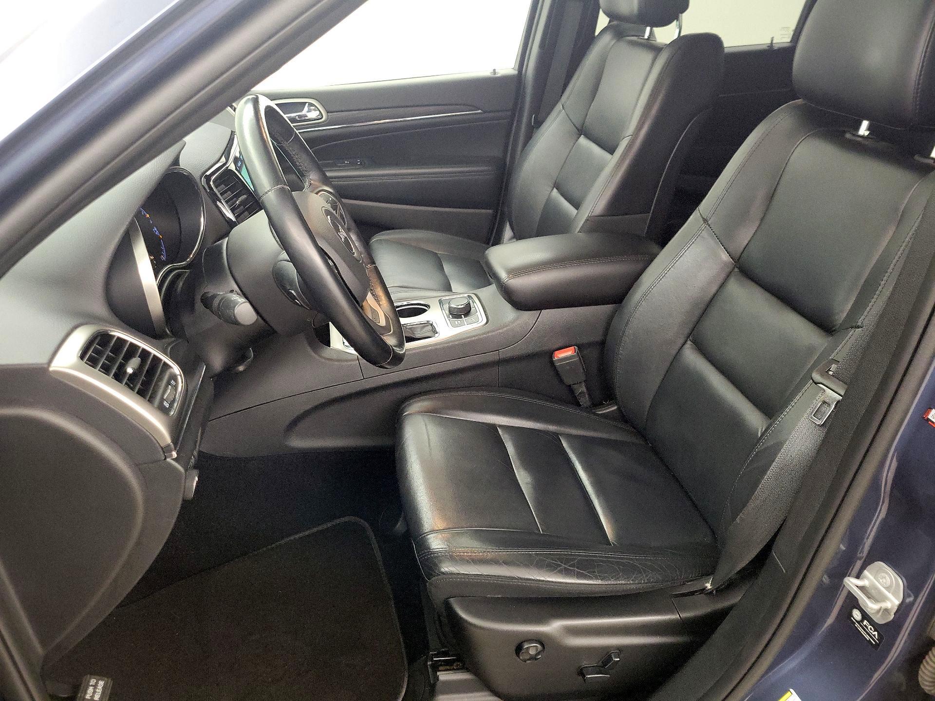 Thumbnail: 2021 Jeep Grand Cherokee - 11