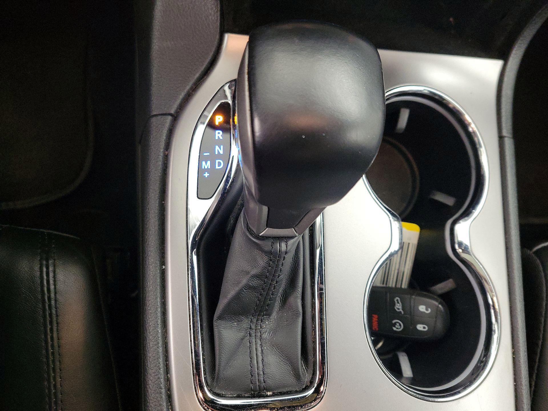 Thumbnail: 2021 Jeep Grand Cherokee - 18