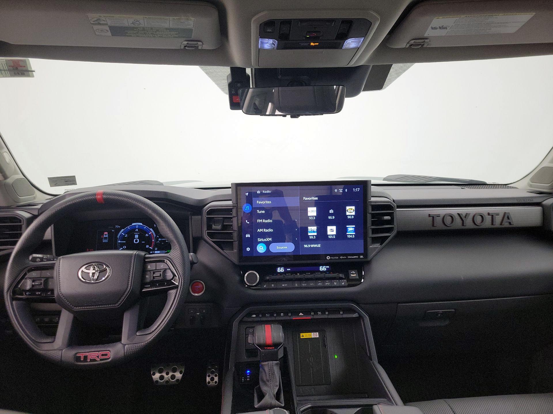 Thumbnail: 2022 Toyota Tundra - 9