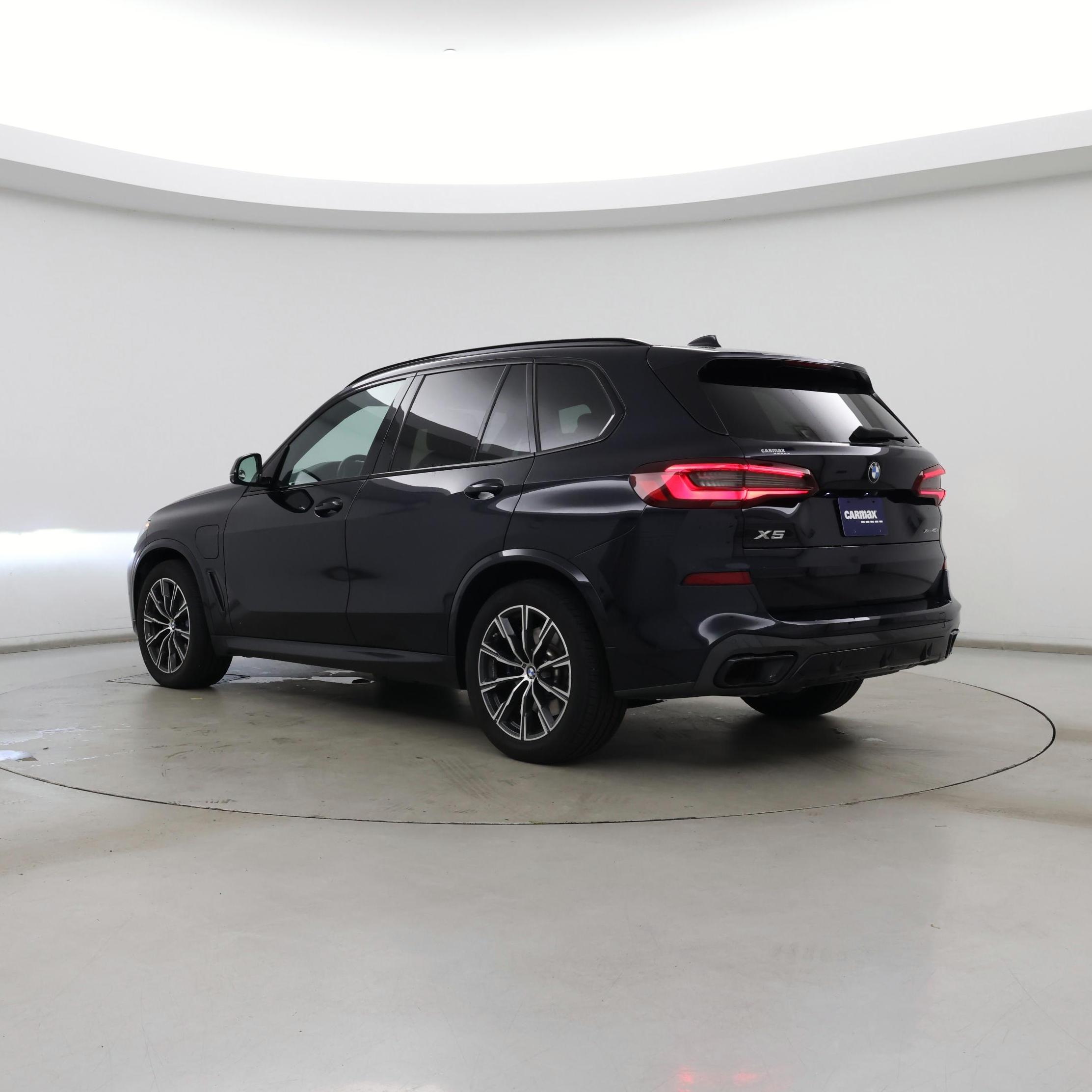 Thumbnail: 2021 BMW X5 - 2