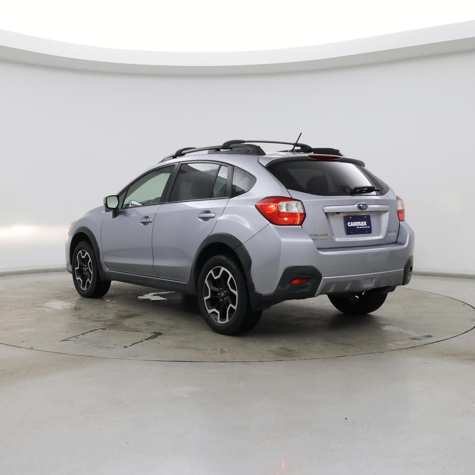 Thumbnail: 2017 Subaru Crosstrek - 2