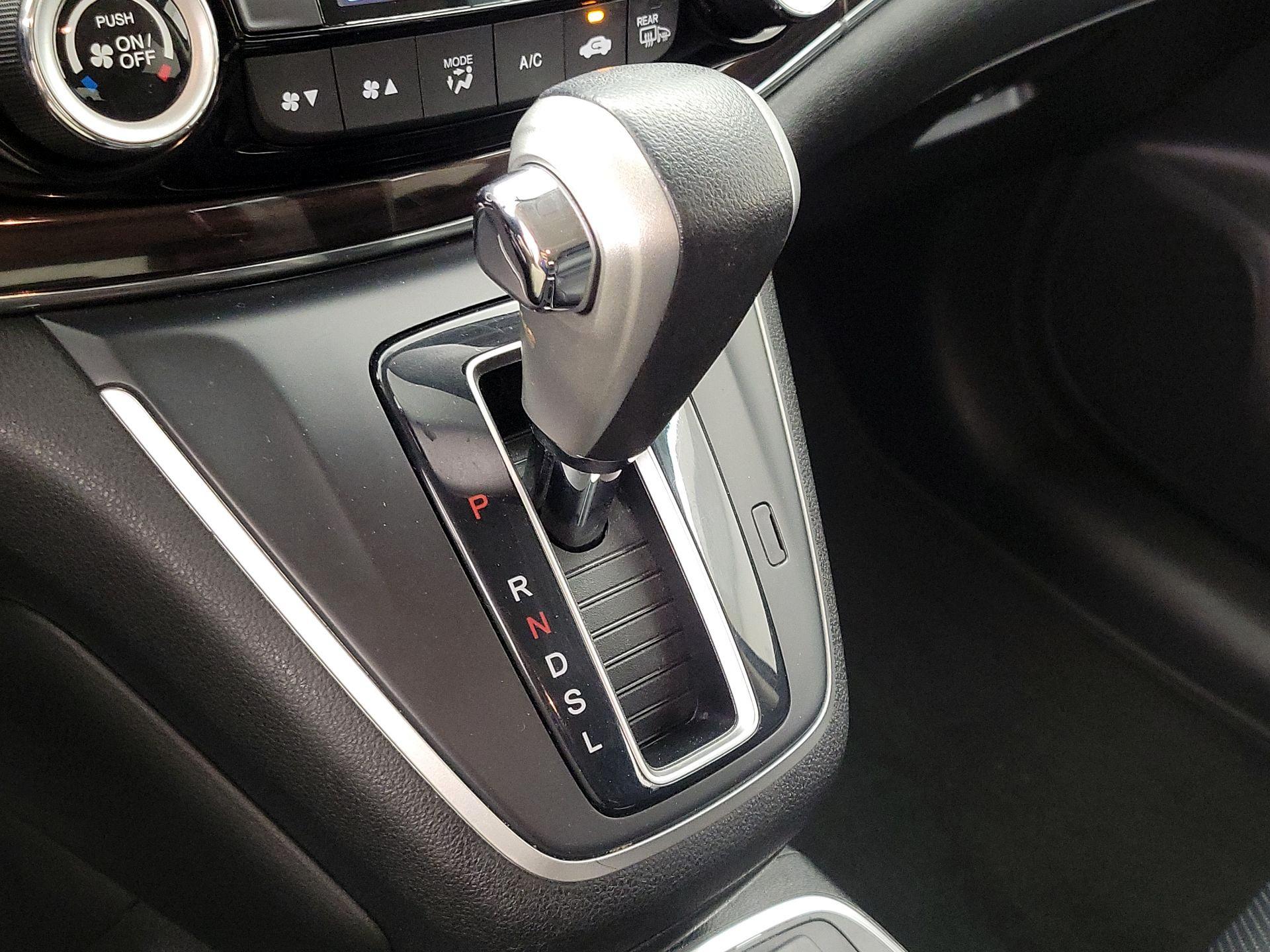 Thumbnail: 2015 Honda CR-V - 17