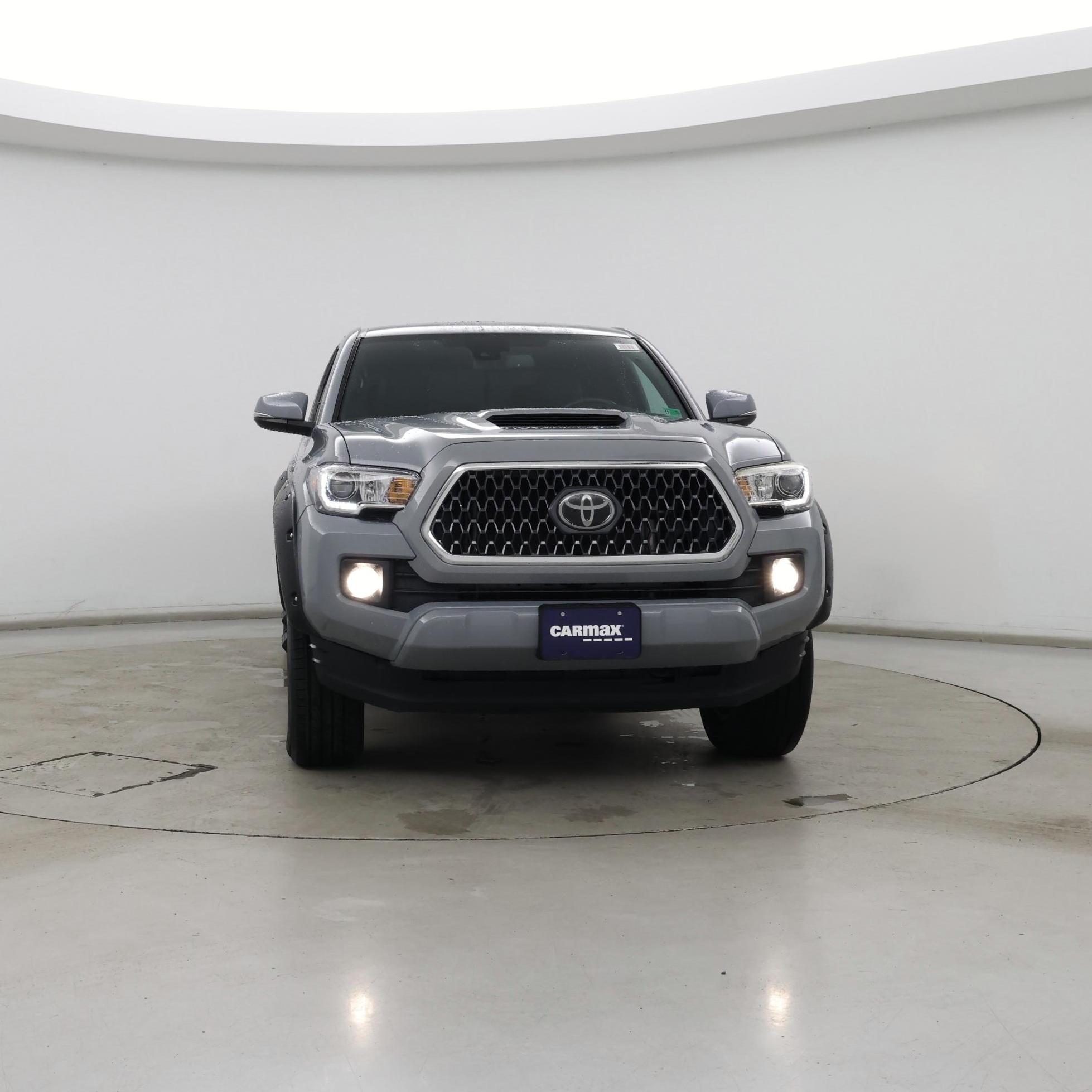 Thumbnail: 2019 Toyota Tacoma - 5