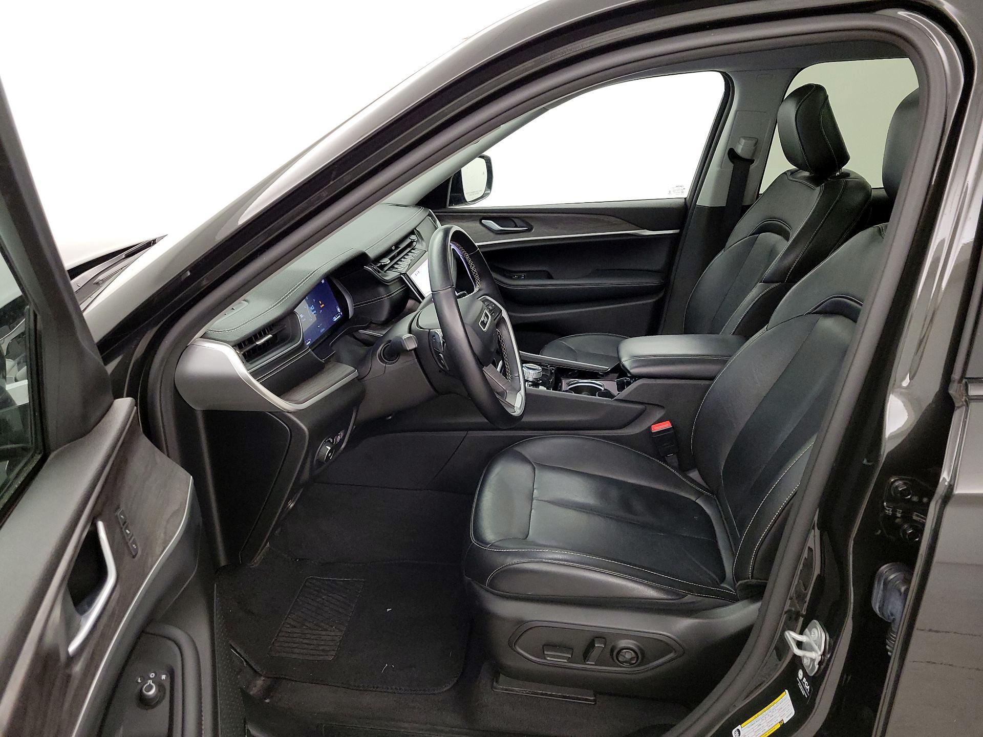 Thumbnail: 2022 Jeep Grand Cherokee L - 11