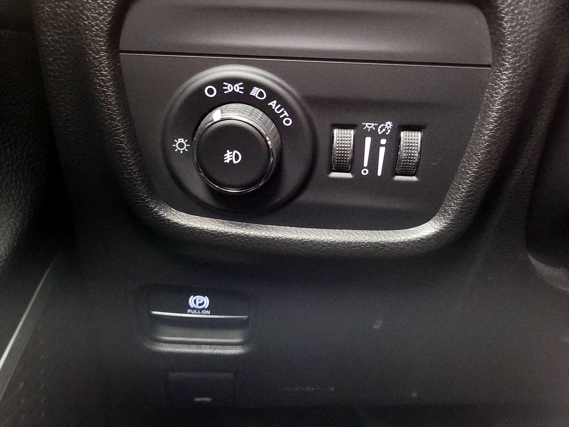 Thumbnail: 2022 Jeep Grand Cherokee L - 13