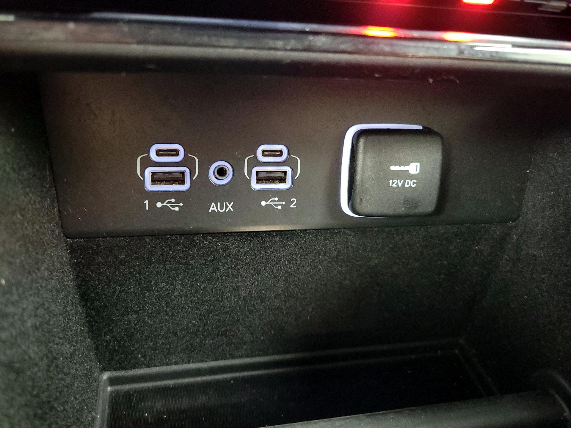 Thumbnail: 2022 Jeep Grand Cherokee L - 19