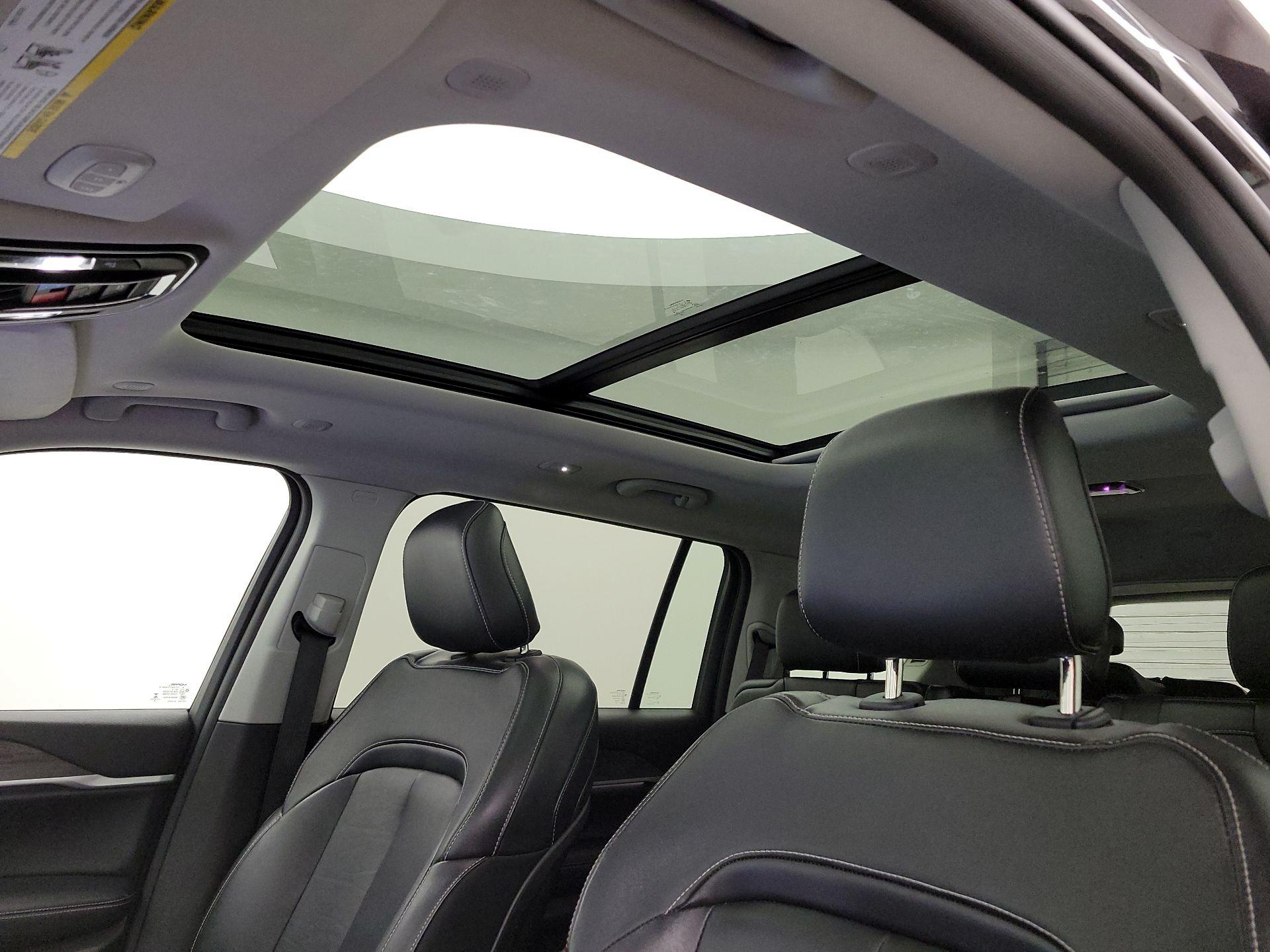 Thumbnail: 2022 Jeep Grand Cherokee L - 20