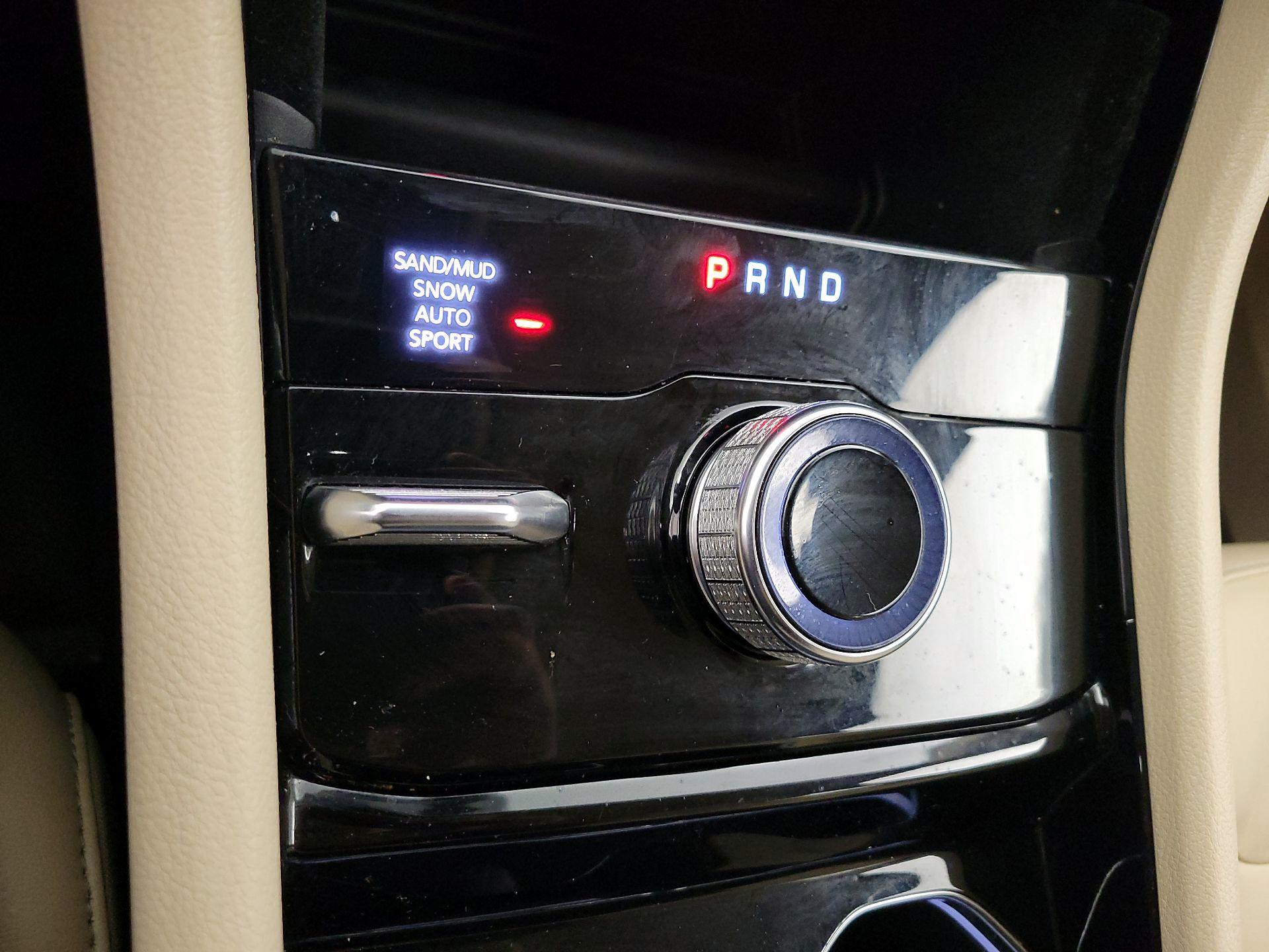 Thumbnail: 2022 Jeep Grand Cherokee - 18