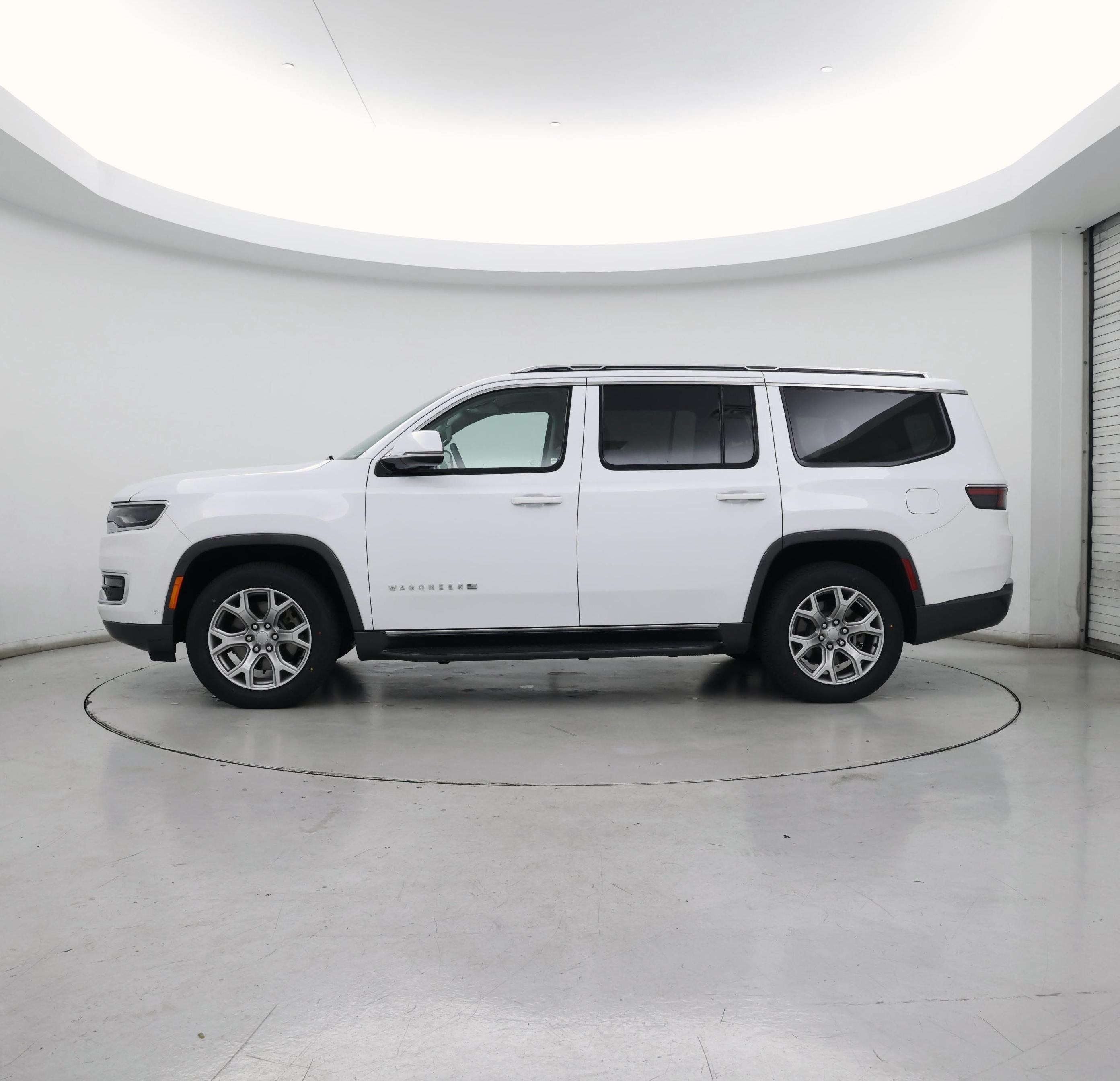 Thumbnail: 2022 Jeep Wagoneer - 3