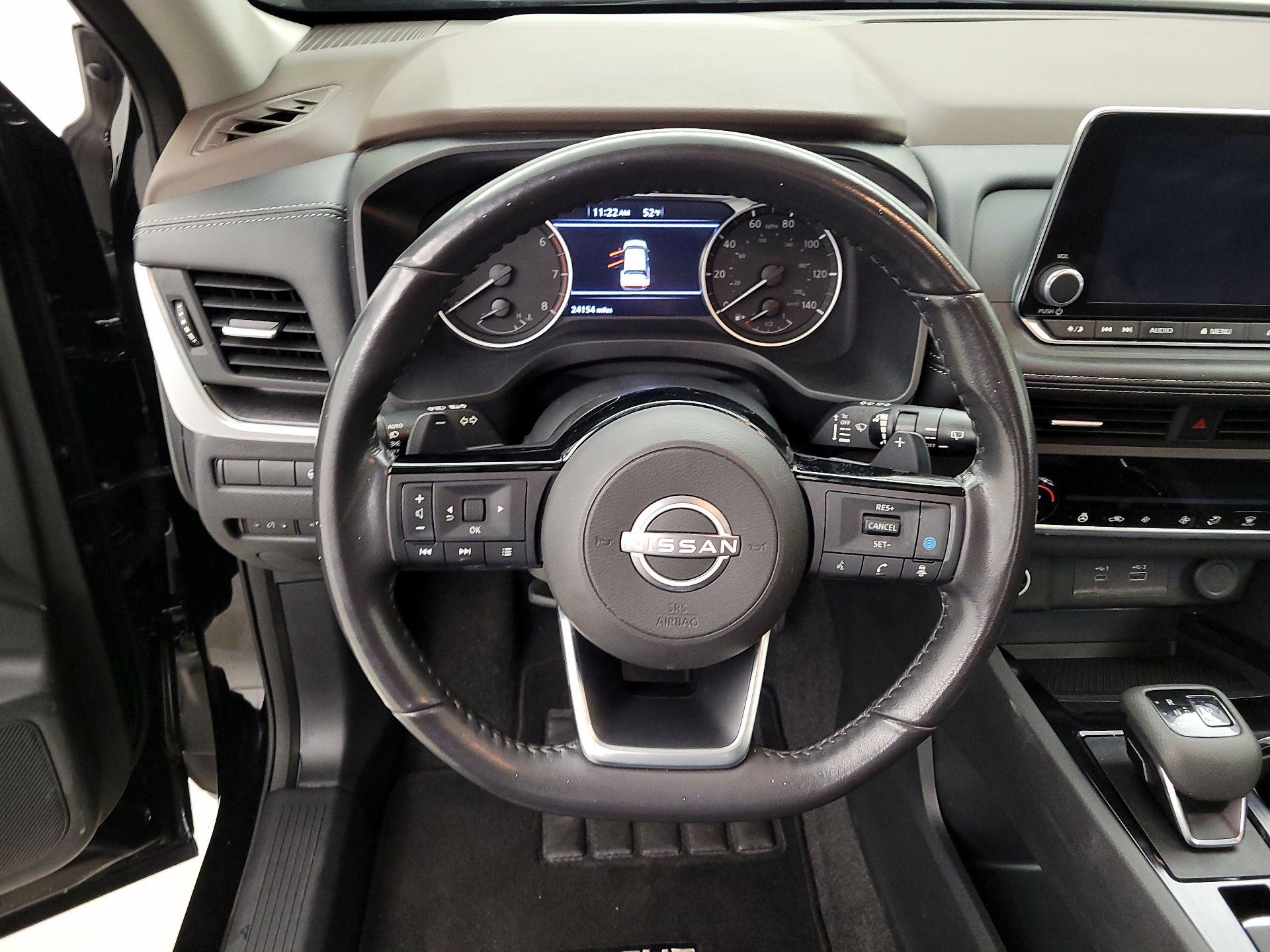 Thumbnail: 2023 Nissan Rogue - 10