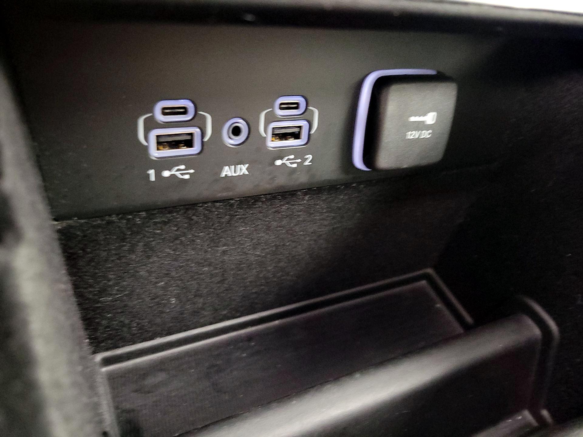 Thumbnail: 2022 Jeep Grand Cherokee - 19