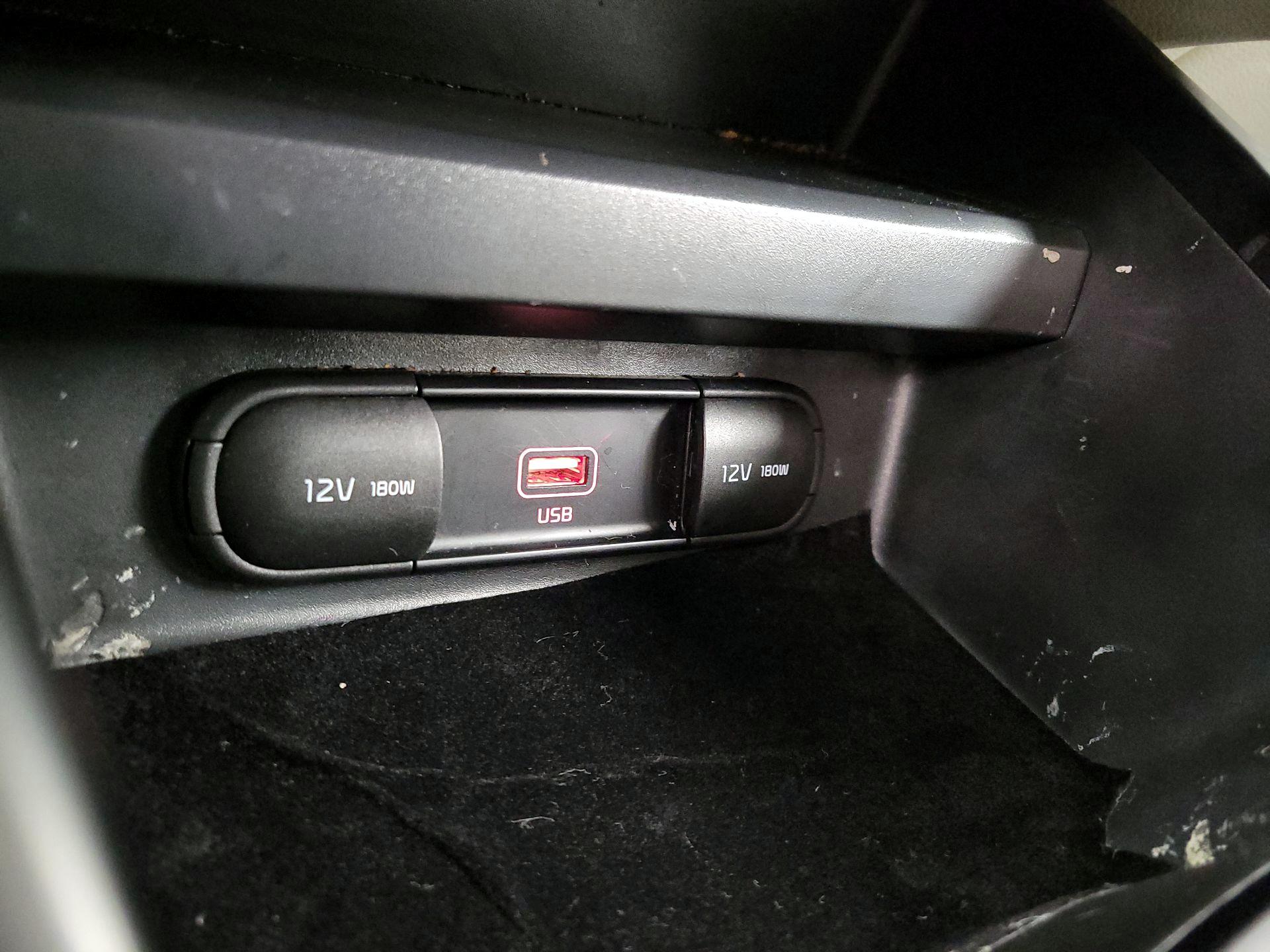 Thumbnail: 2021 Kia Soul - 18