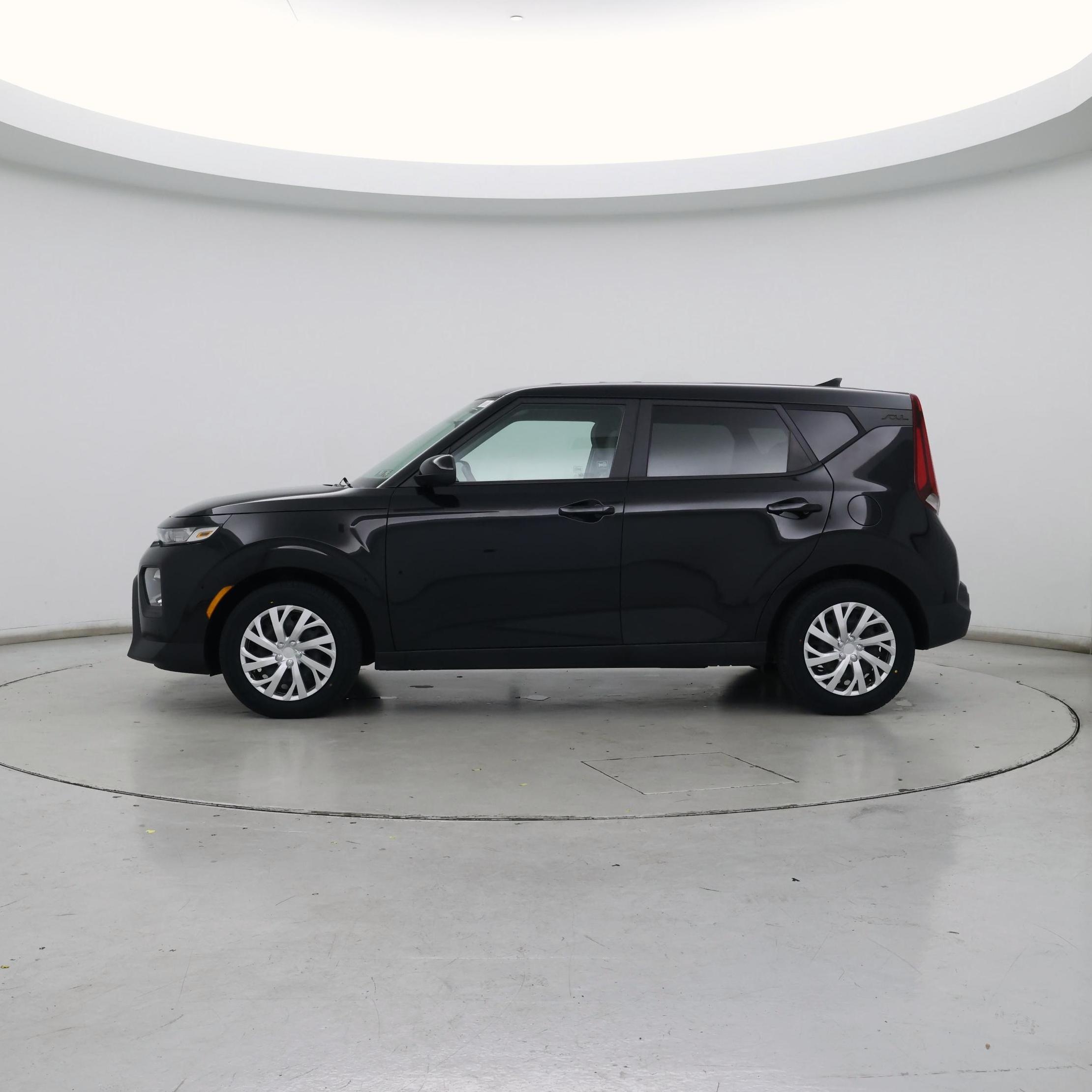 Thumbnail: 2021 Kia Soul - 3