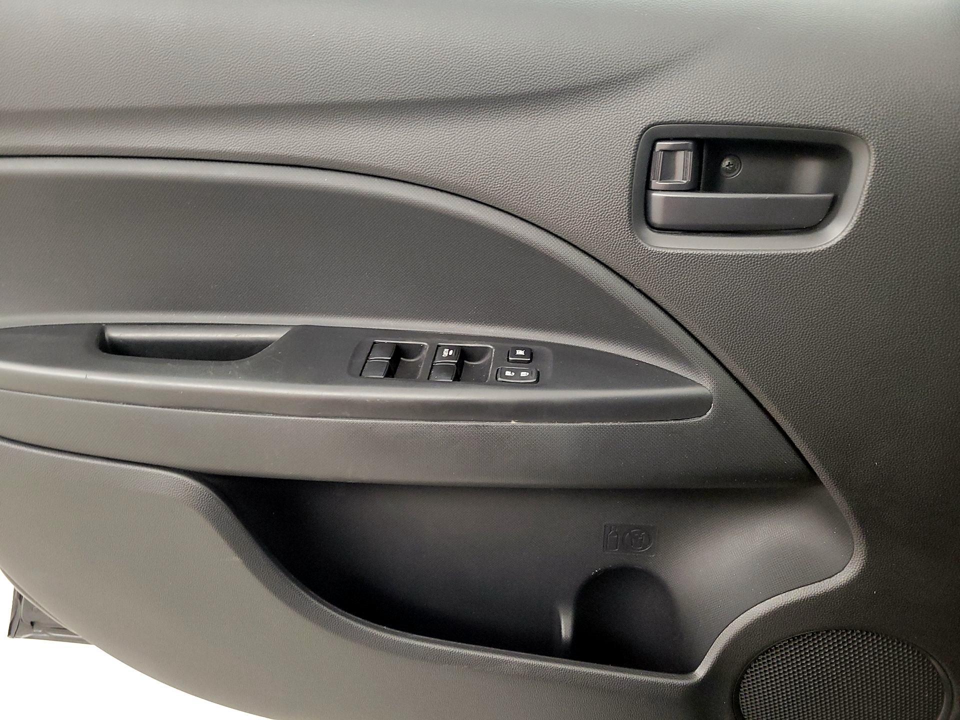 Thumbnail: 2021 Mitsubishi Mirage G4 - 12