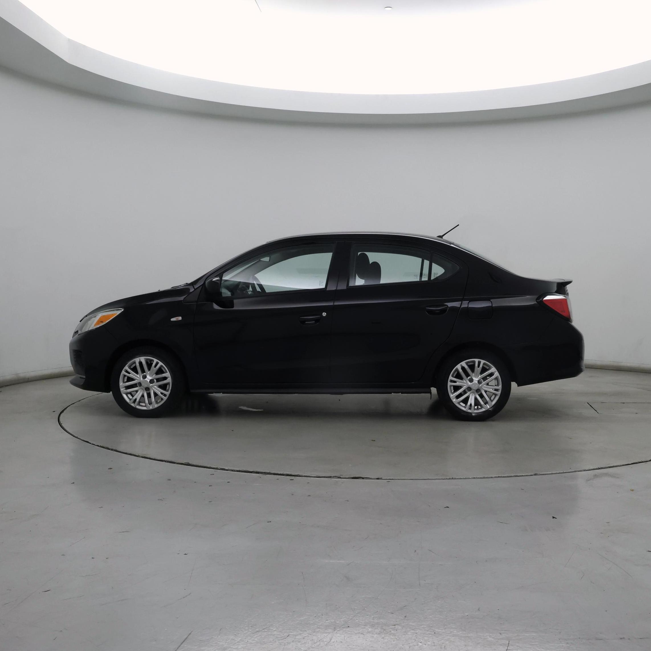 Thumbnail: 2021 Mitsubishi Mirage G4 - 3