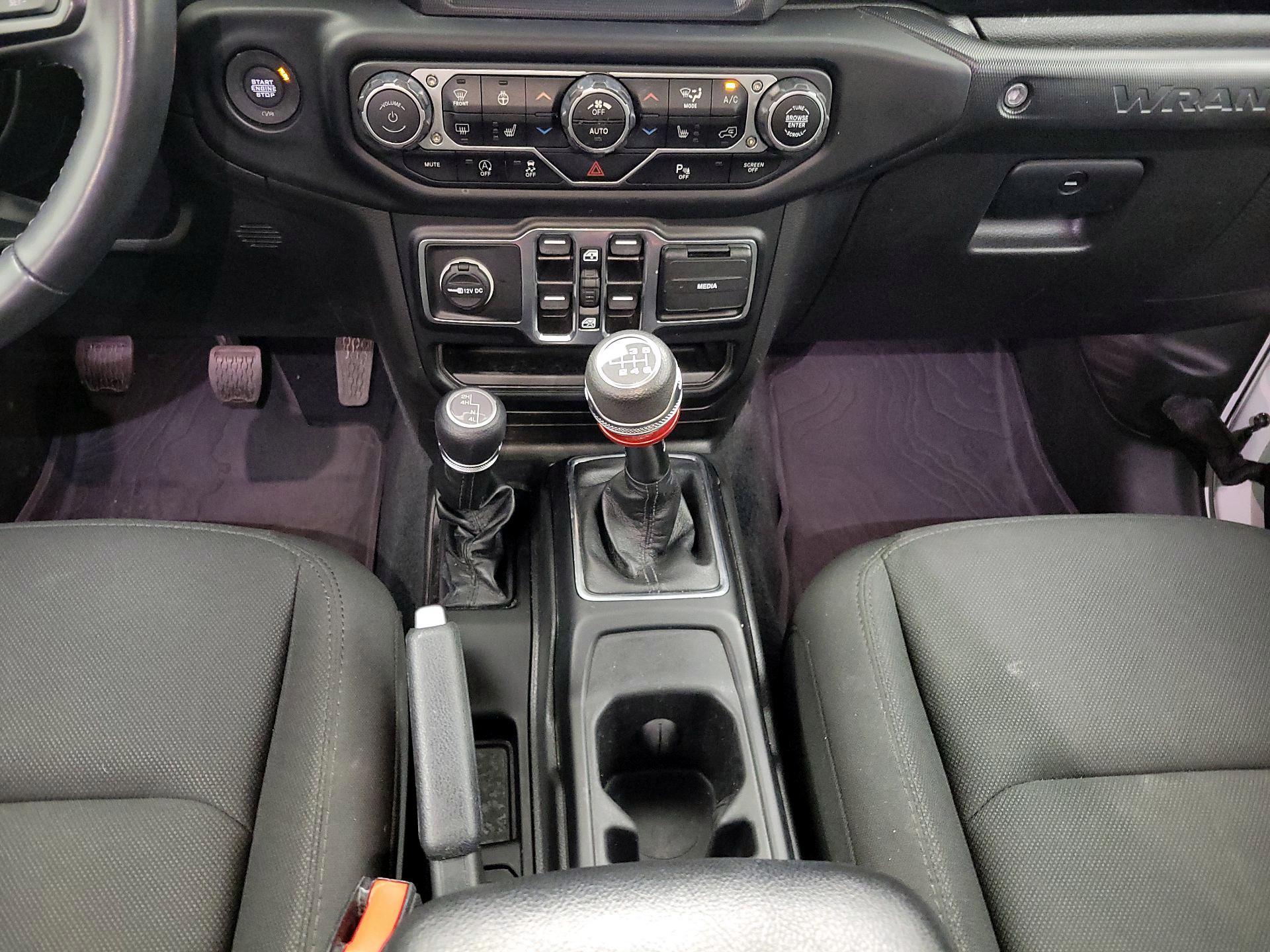 Thumbnail: 2023 Jeep Wrangler - 18