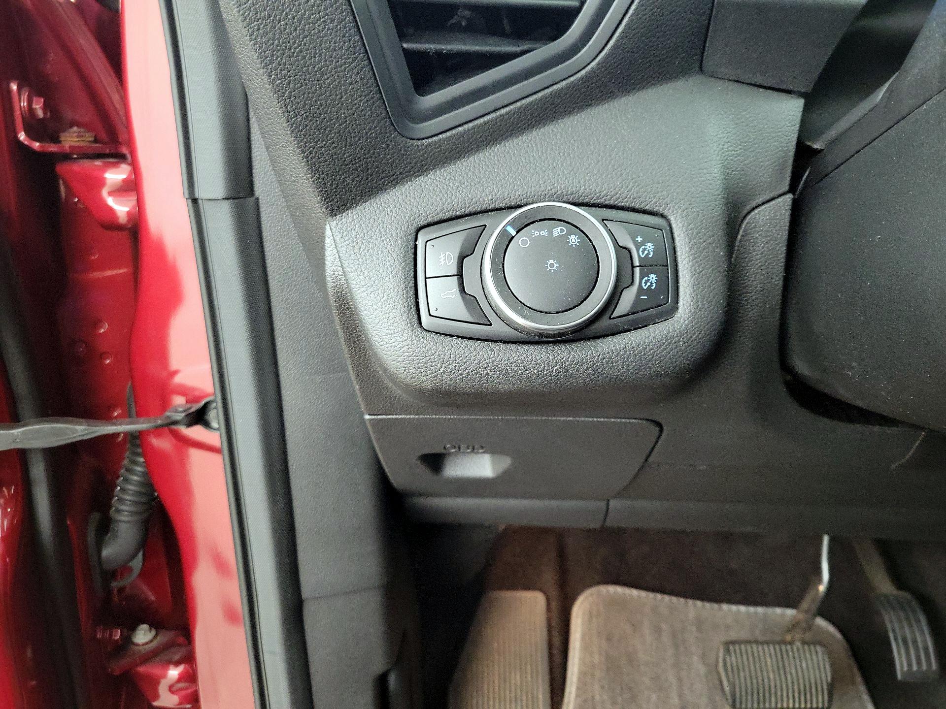 Thumbnail: 2017 Ford Escape - 13