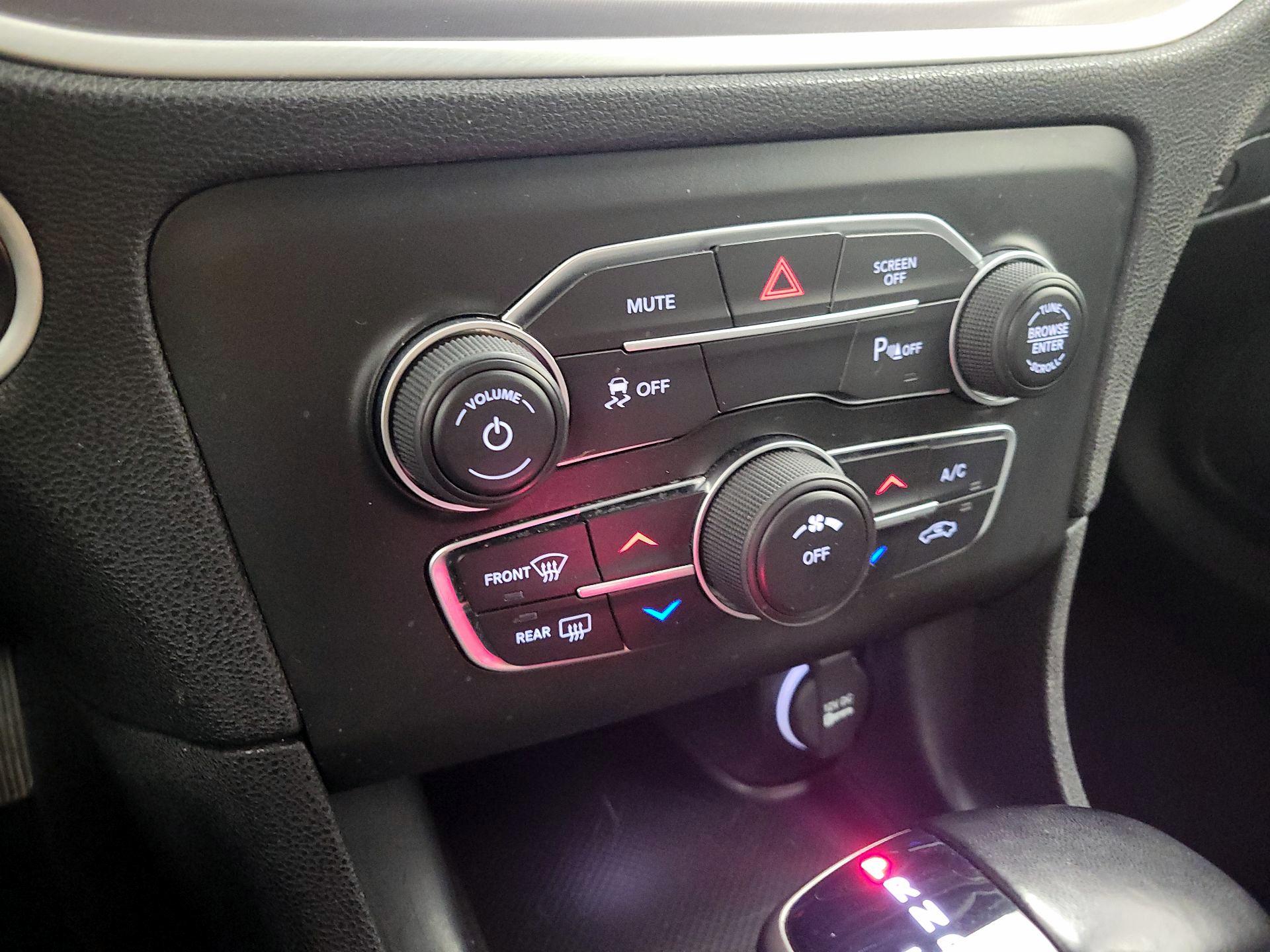 Thumbnail: 2022 Dodge Charger - 17