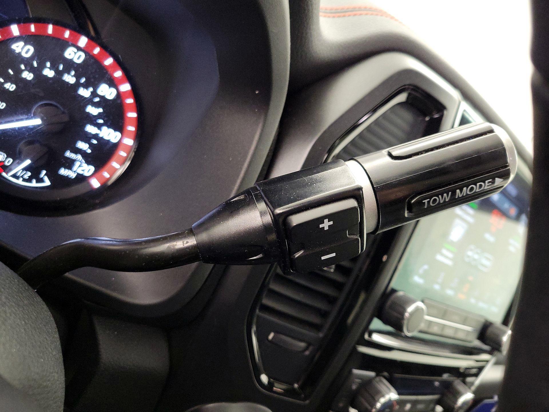 Thumbnail: 2021 Nissan Titan - 18