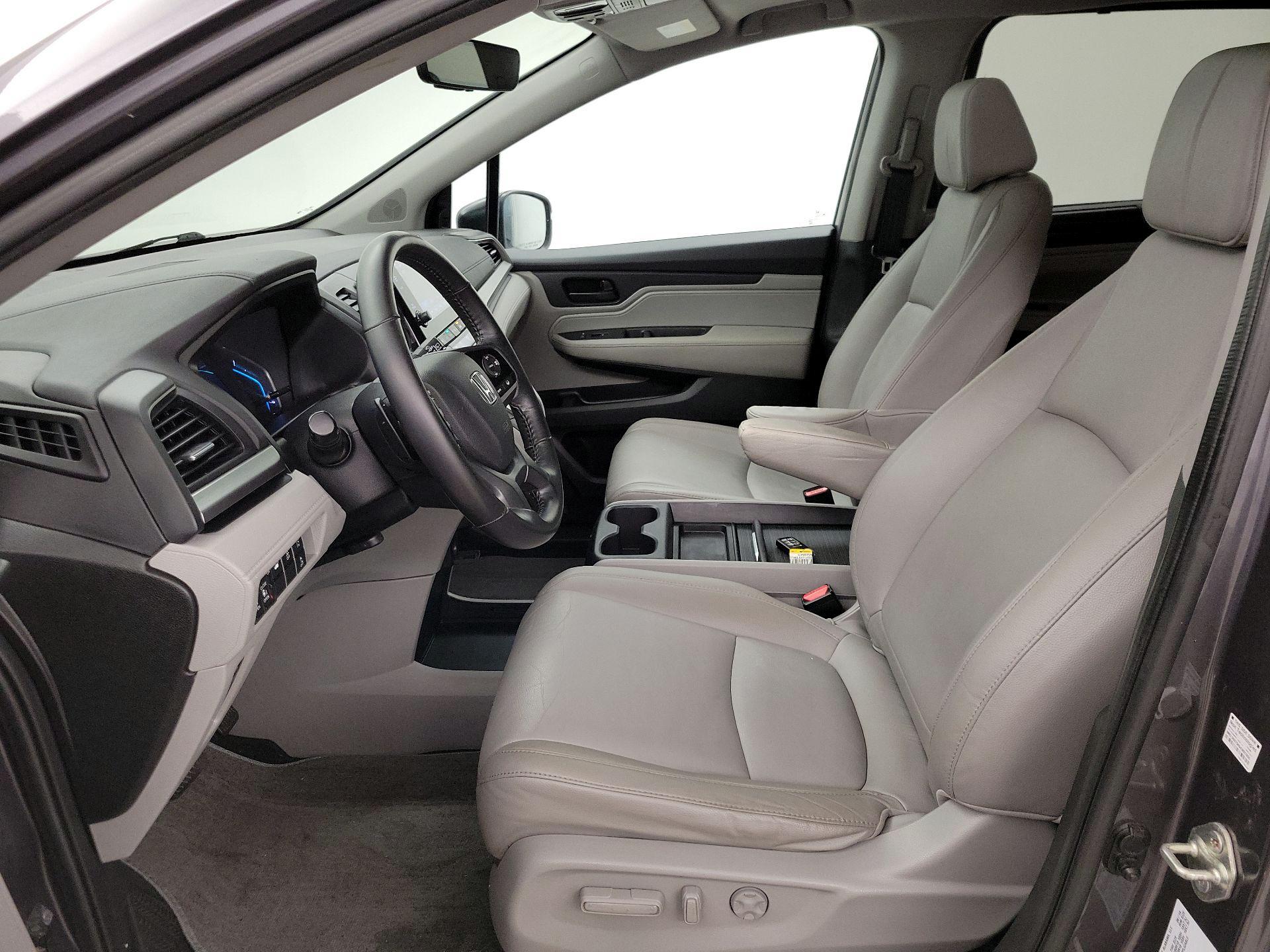 Thumbnail: 2019 Honda Odyssey - 11