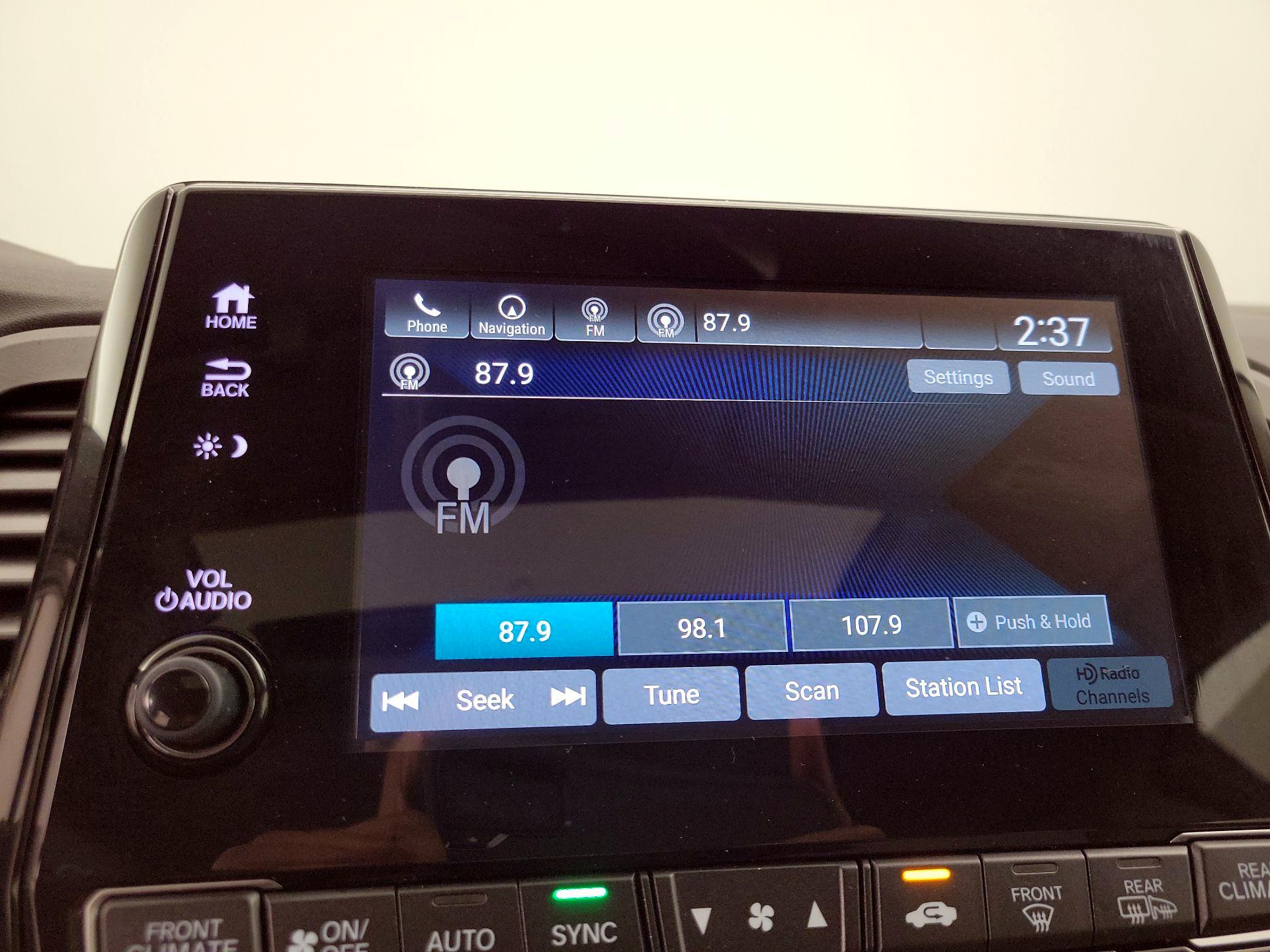 Thumbnail: 2019 Honda Odyssey - 16