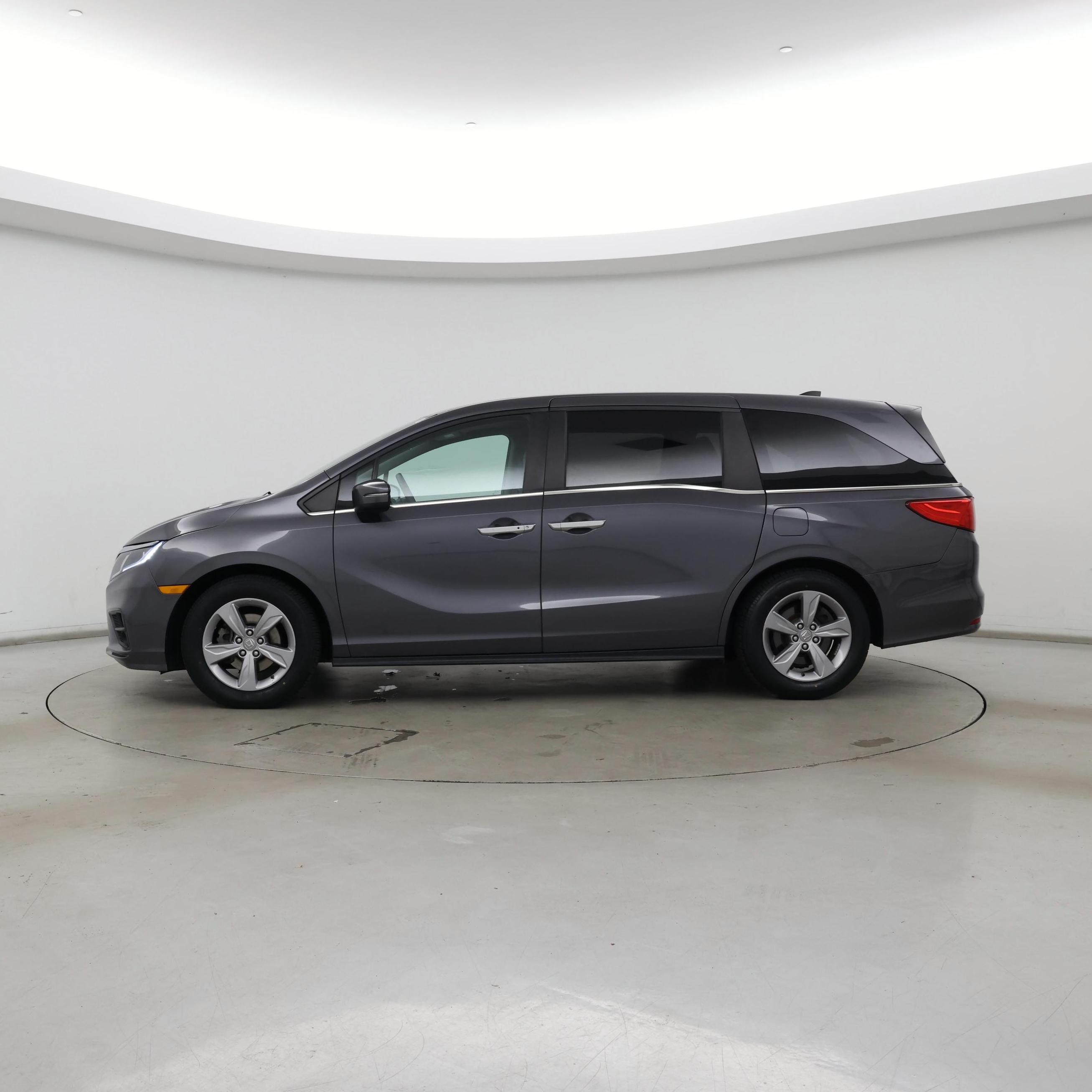 Thumbnail: 2019 Honda Odyssey - 3