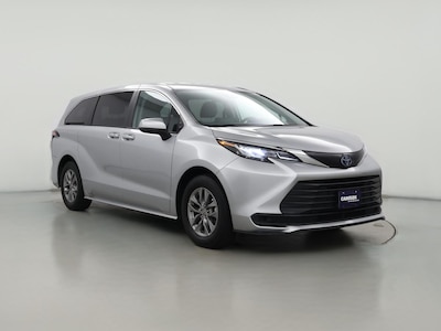 2022 Toyota Sienna Hybrid LE