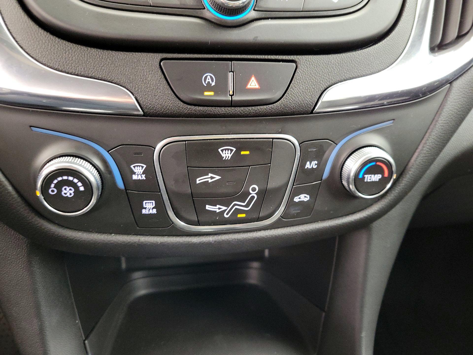 Thumbnail: 2023 Chevrolet Equinox - 16